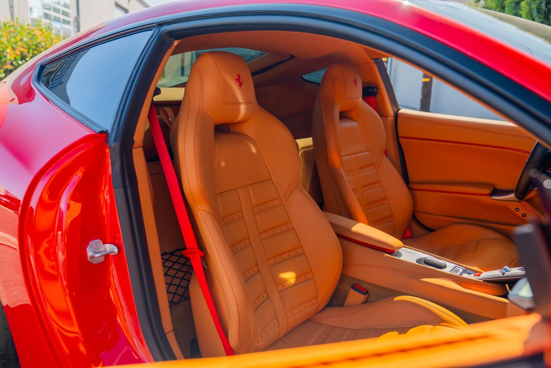 mph051_2680058853_Used_2017_Ferrari_F12berlinetta_1762288742_ac55dcdf34