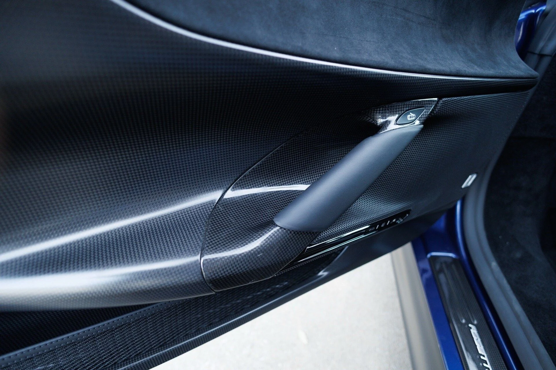 mph051_2680233860_b6fd79f7f08708d311b62f1b3c818736x_43e6113161