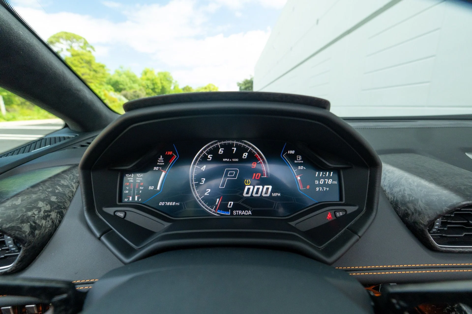 mph051_2684807093_Used_2021_Lamborghini_Huracan_EVO_Spyder_1758042504_83617da5ba