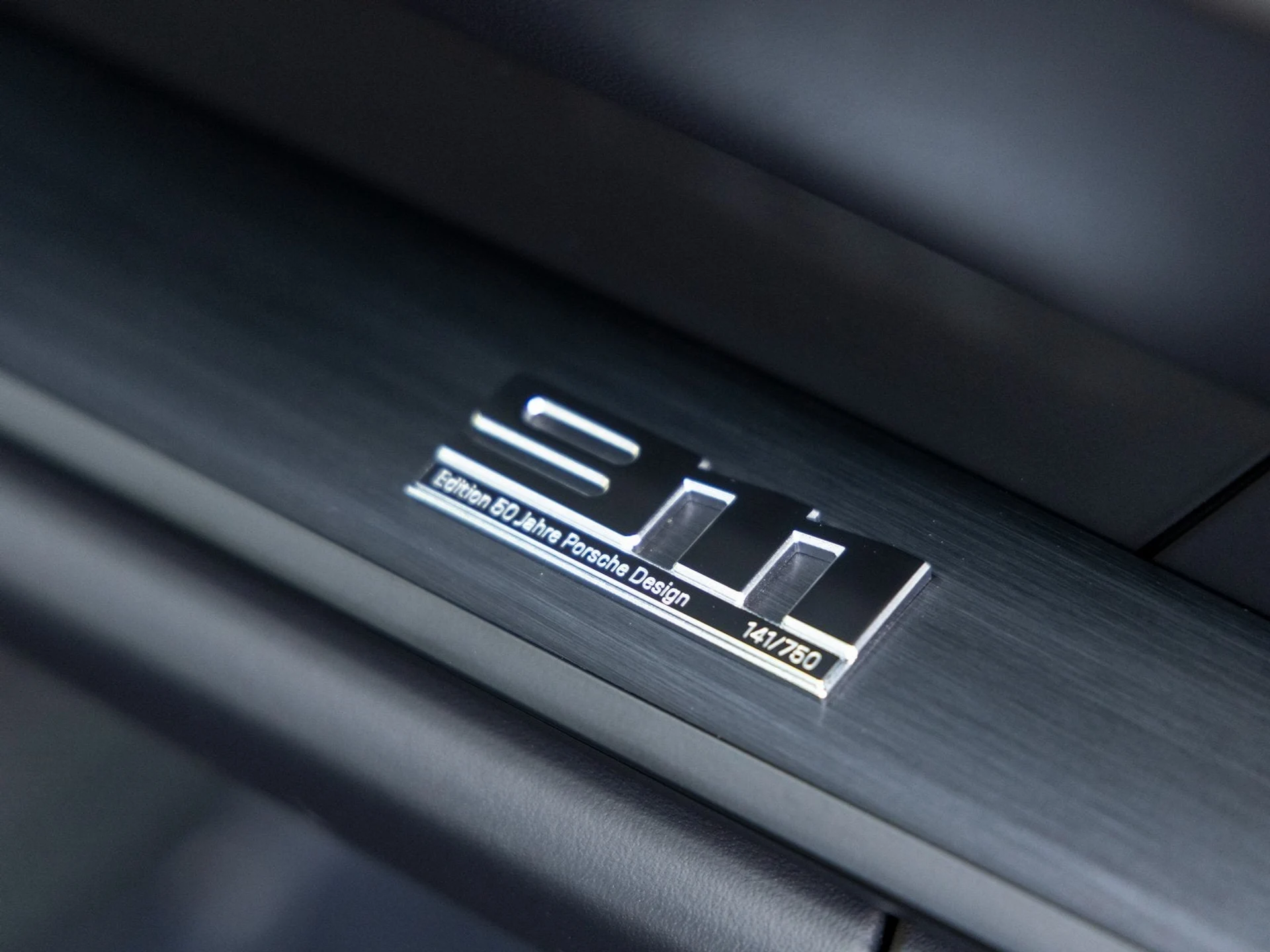 mph051_2727292377_52_9de9f97d87