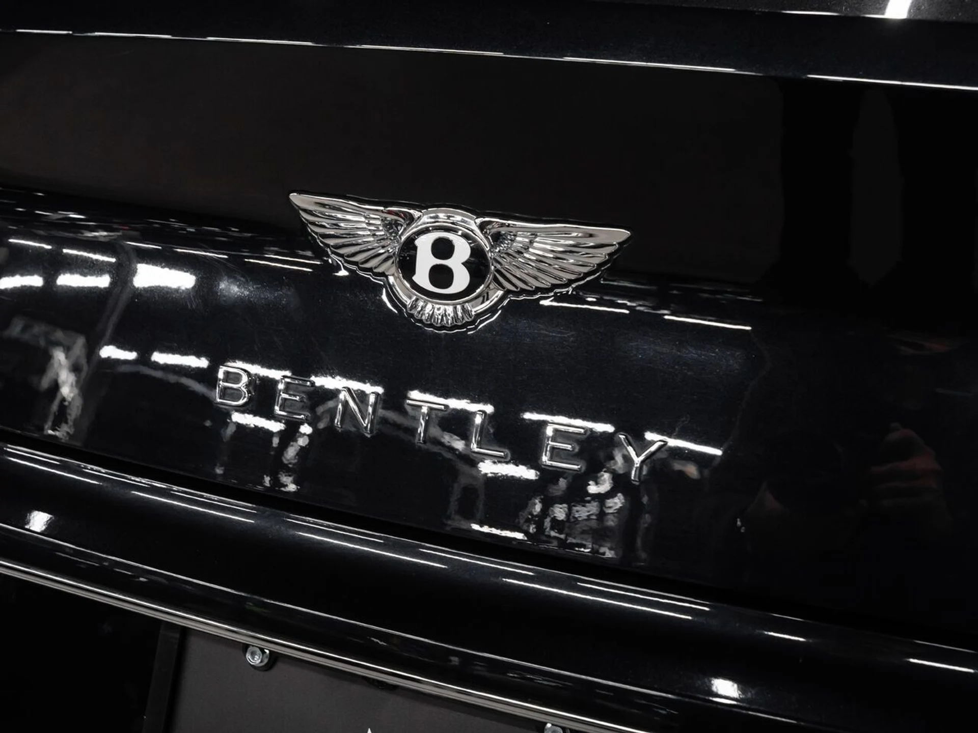 mph051_2739810015_bentley_continental_2022_9fa7114295