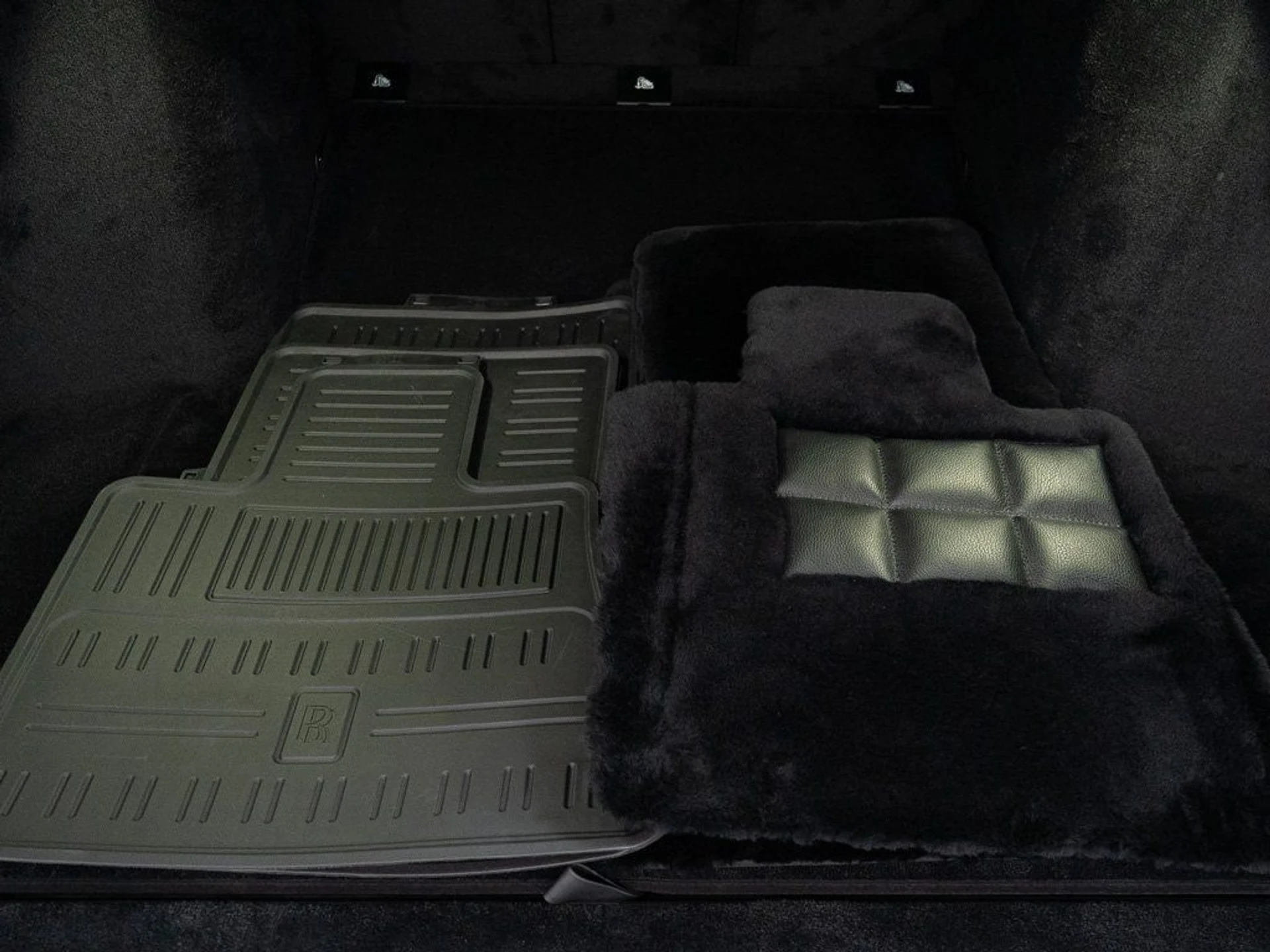 mph051_27404533_2bf507fb79d53677b1d50653abfcb206_8e5940b577