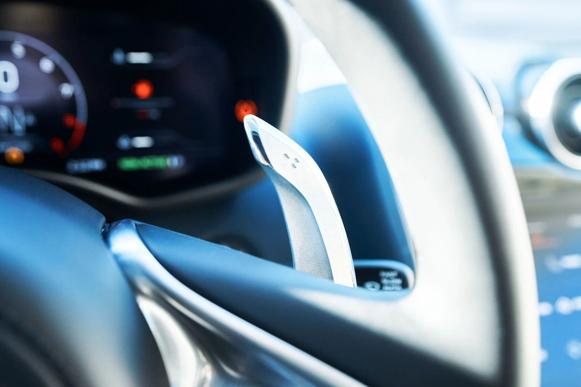 mph051_2746898864_Used_2022_Mc_Laren_GT_Base_1765245112_f580a1c573