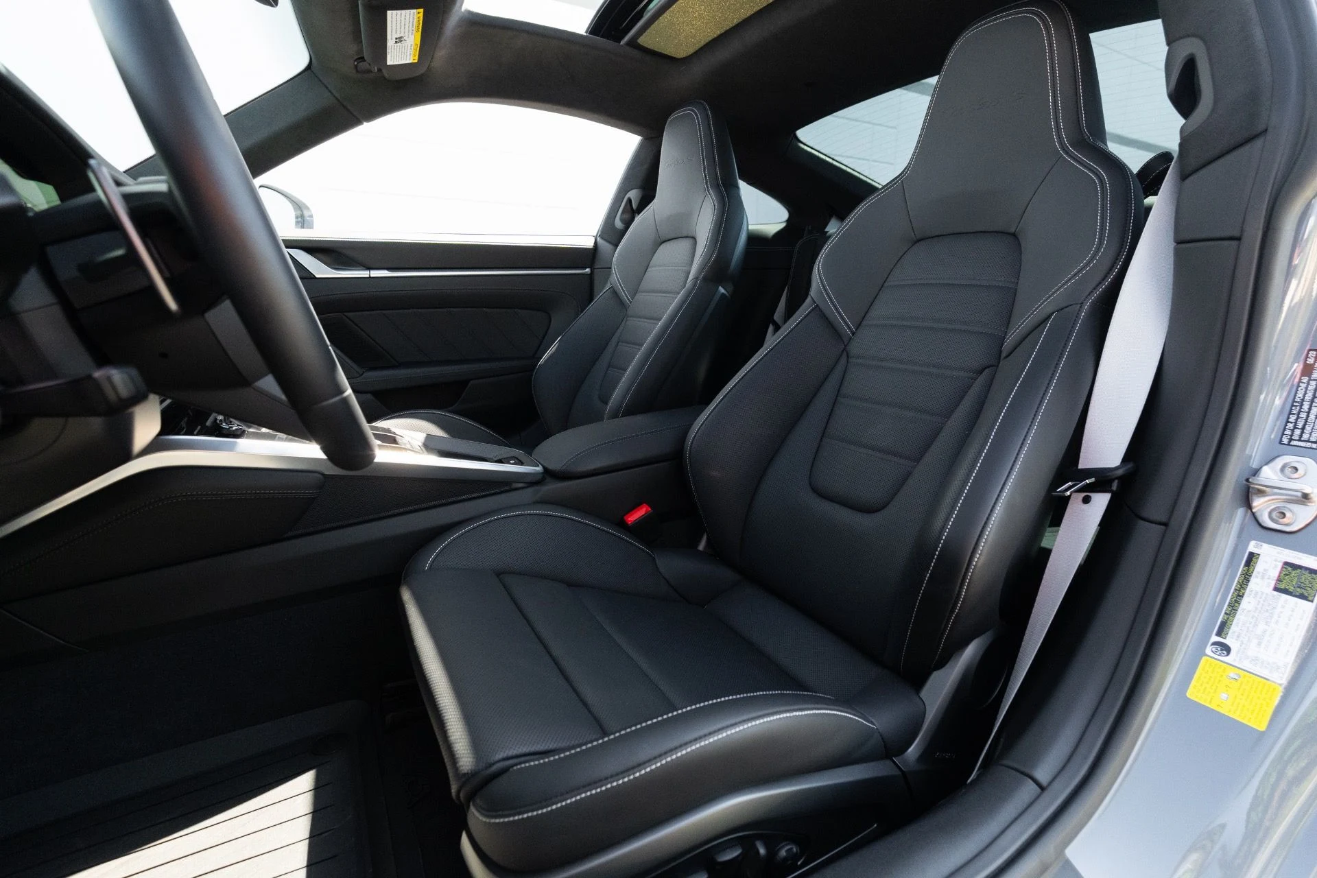 mph051_2757643063_Used_2023_Porsche_911_Turbo_1773081882_2b8150afe6