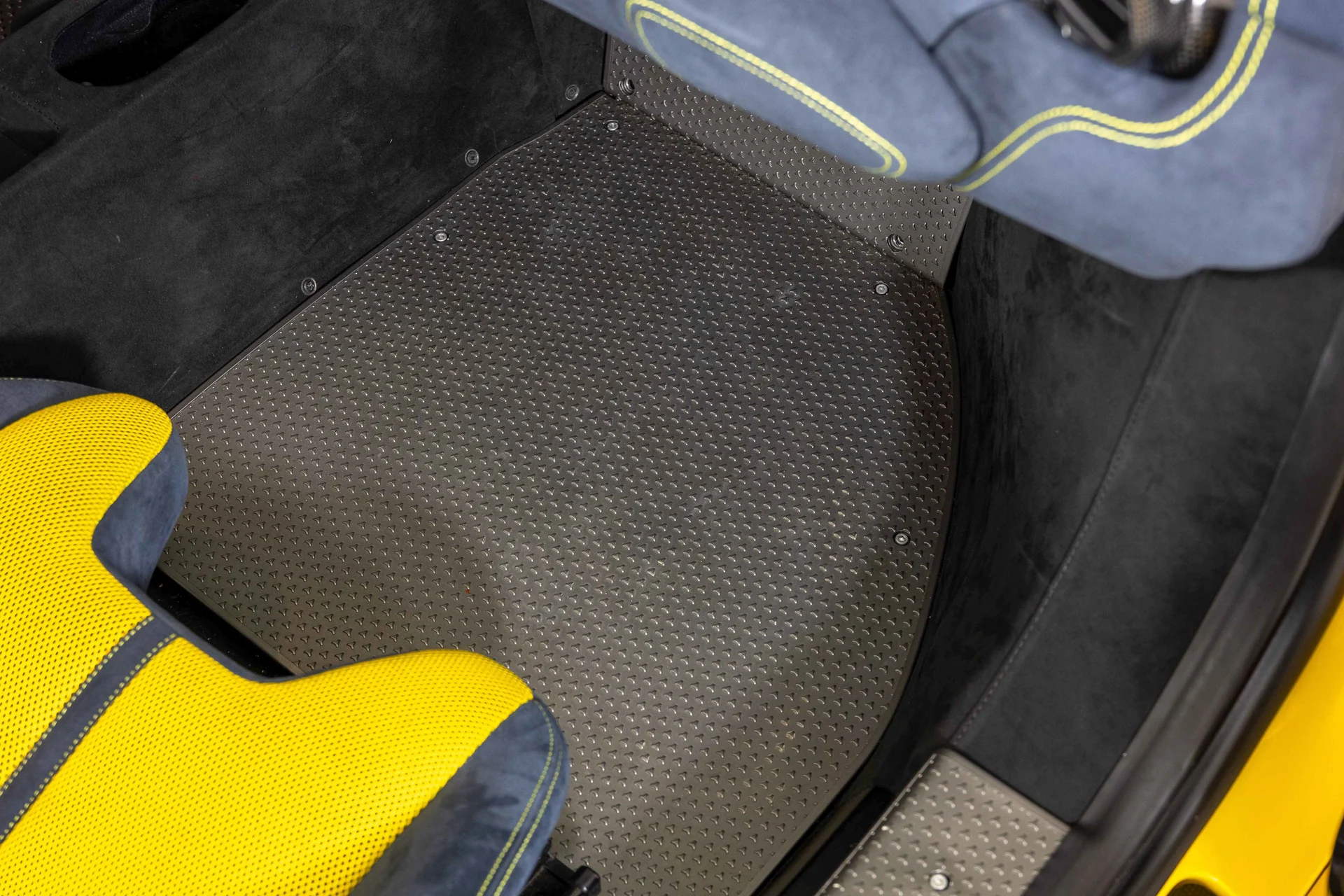 mph051_2766100404_0ebe24656aa00c409aac31989eafca15_dfc779e534