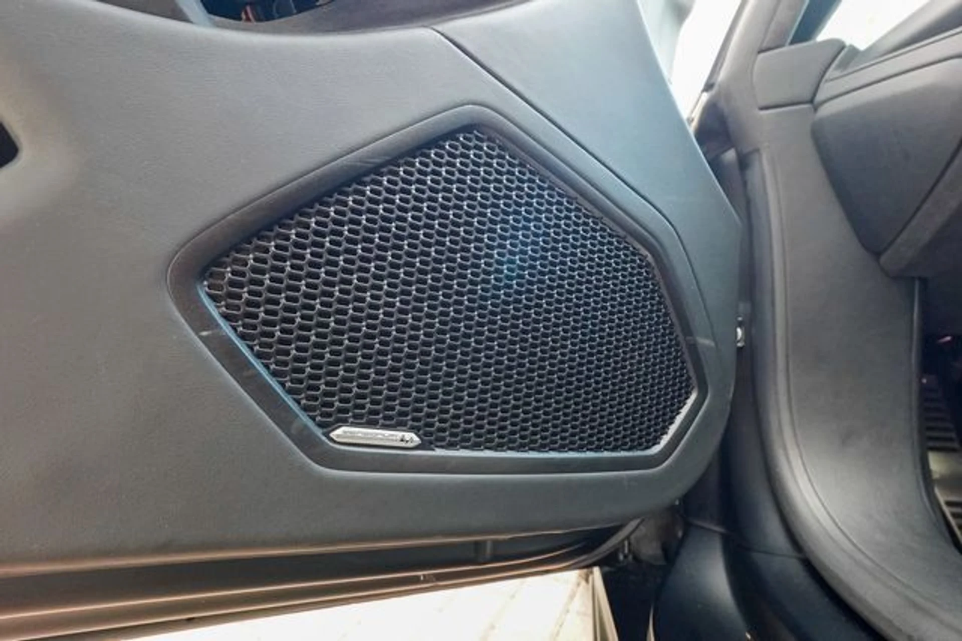 mph051_2766365617_22992534_52_7ca2bcc287