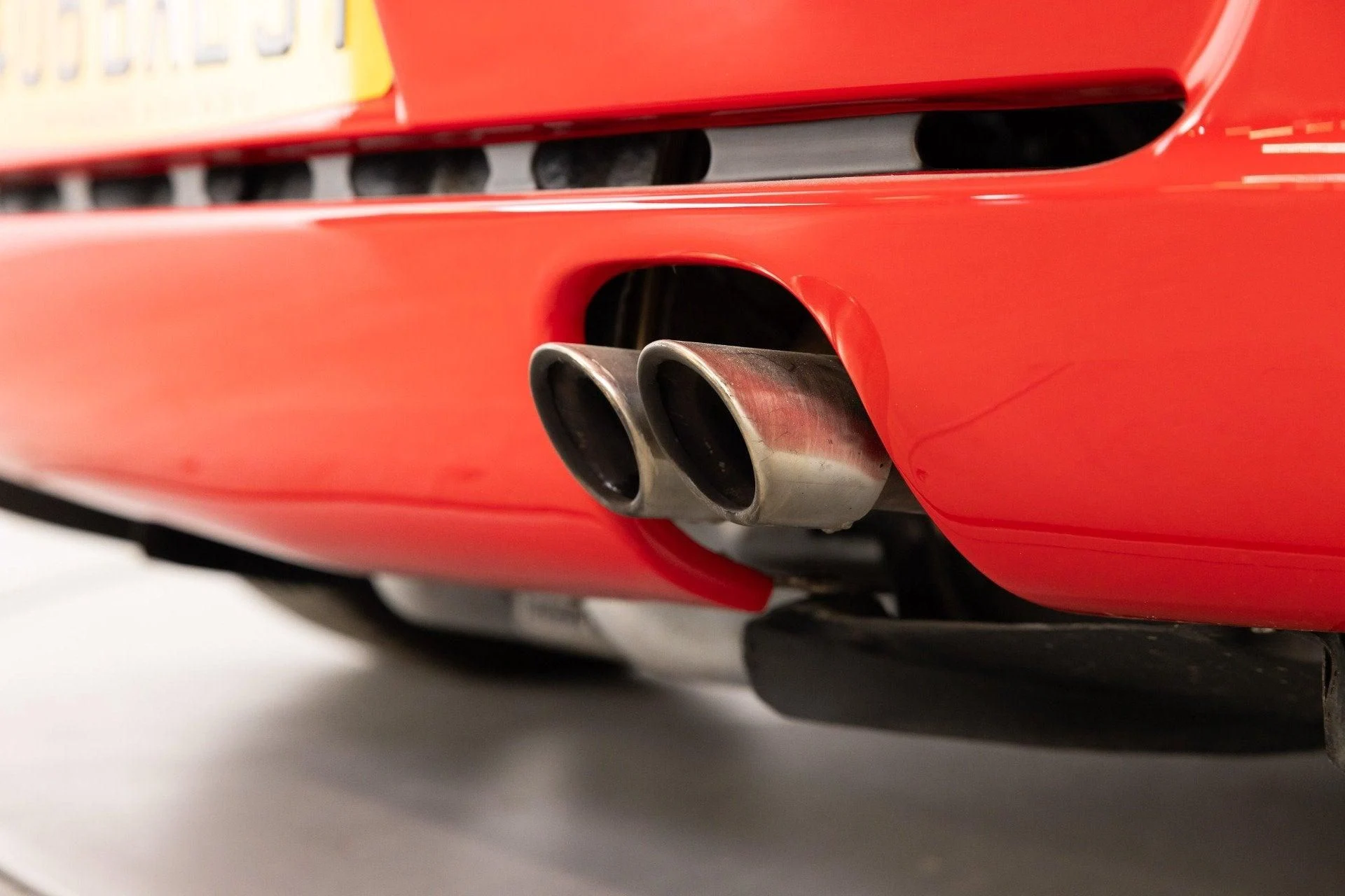 mph051_2771786466_Used_1995_Ferrari_F355_Berlinetta_1791466744_2e7bfaed16