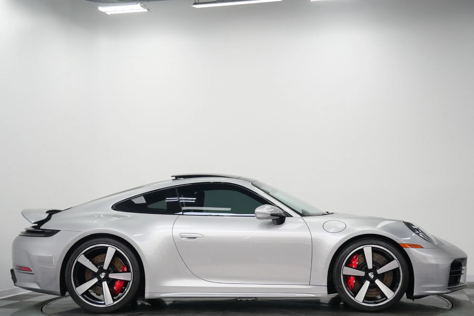 mph051_2788941010_Used_2025_Porsche_911_Carrera_S_Sport_Design_Package_18_Way_Seats_Carrera_Classic_Wheels_1775922258_607ea5fd5b