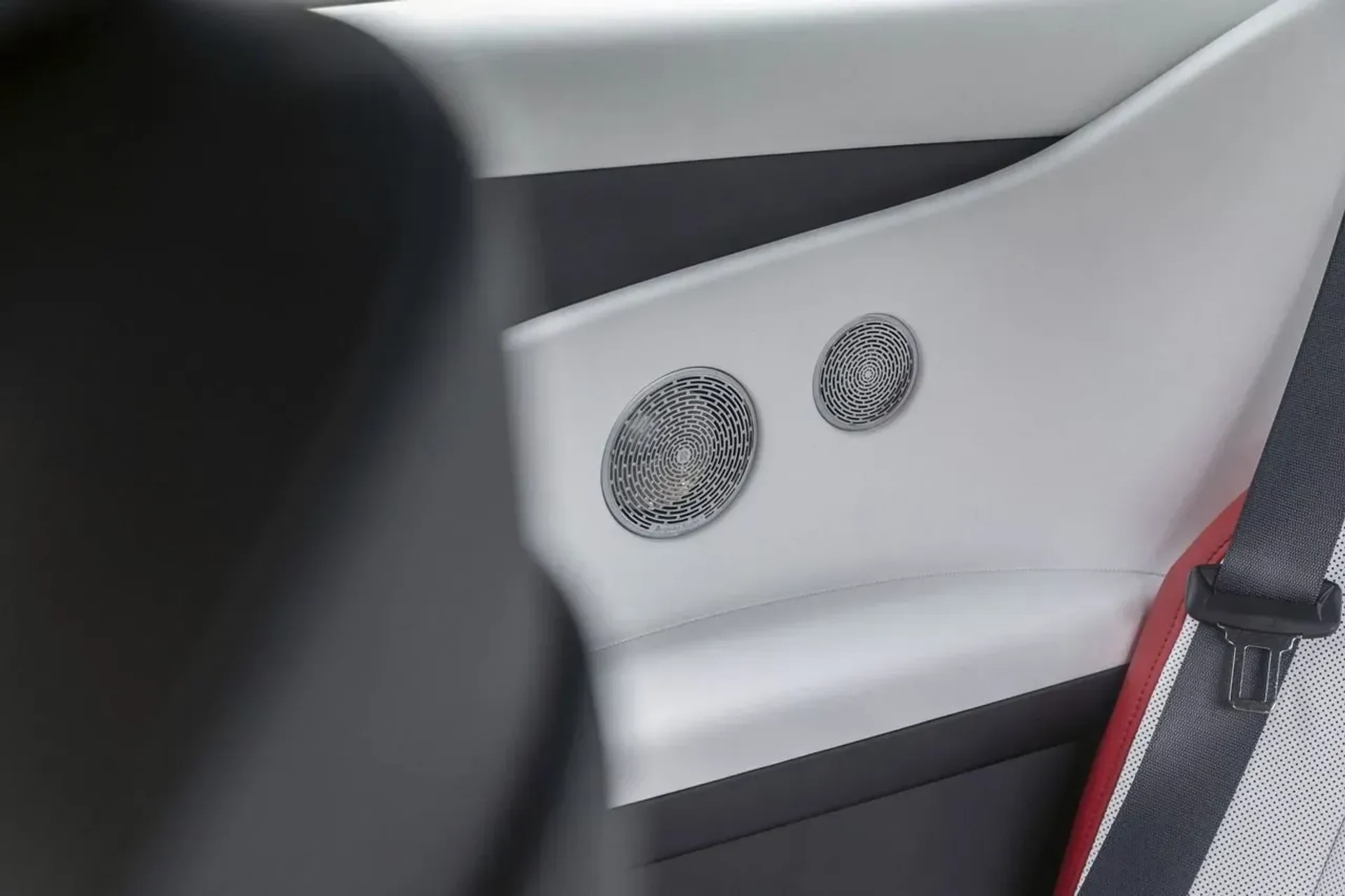 mph051_2797835556_cd66dd39428f4d68b039c87a350d49ae_39c200d4ae