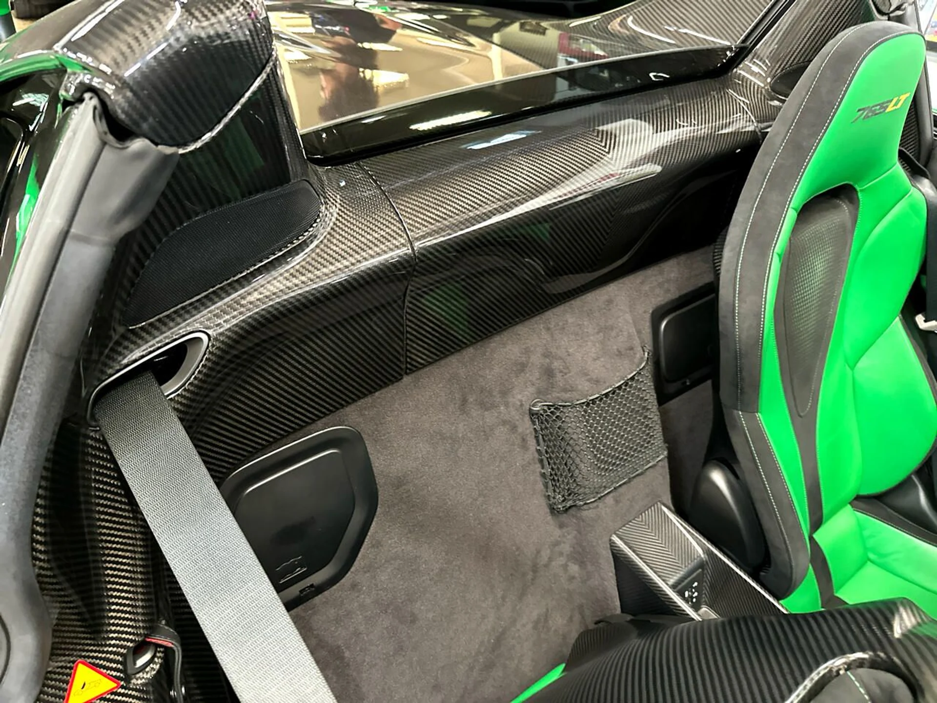 mph051_2810568908_638919890149188526_37153849e6