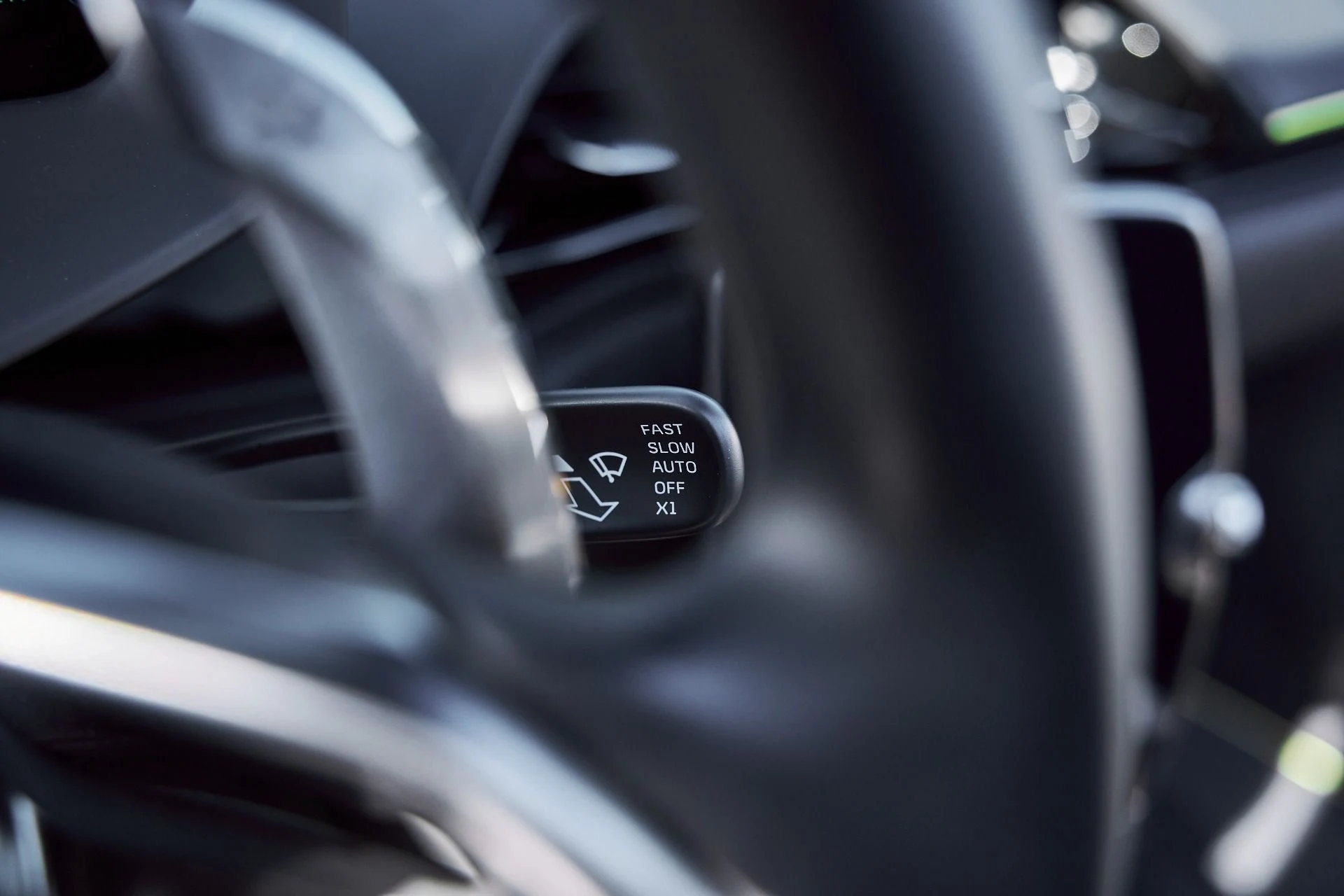 mph051_2819348455_Used_2025_Mc_Laren_Artura_Tech_Lux_1769825939_a386107361