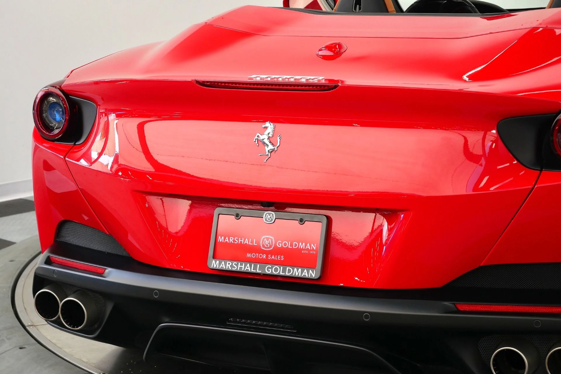 mph051_2819926088_Used_2019_Ferrari_Portofino_Daytona_Seats_High_Power_Hi_Fi_Carbon_Fiber_and_Leather_Steering_Wheel_1775750946_ca29ff4d92