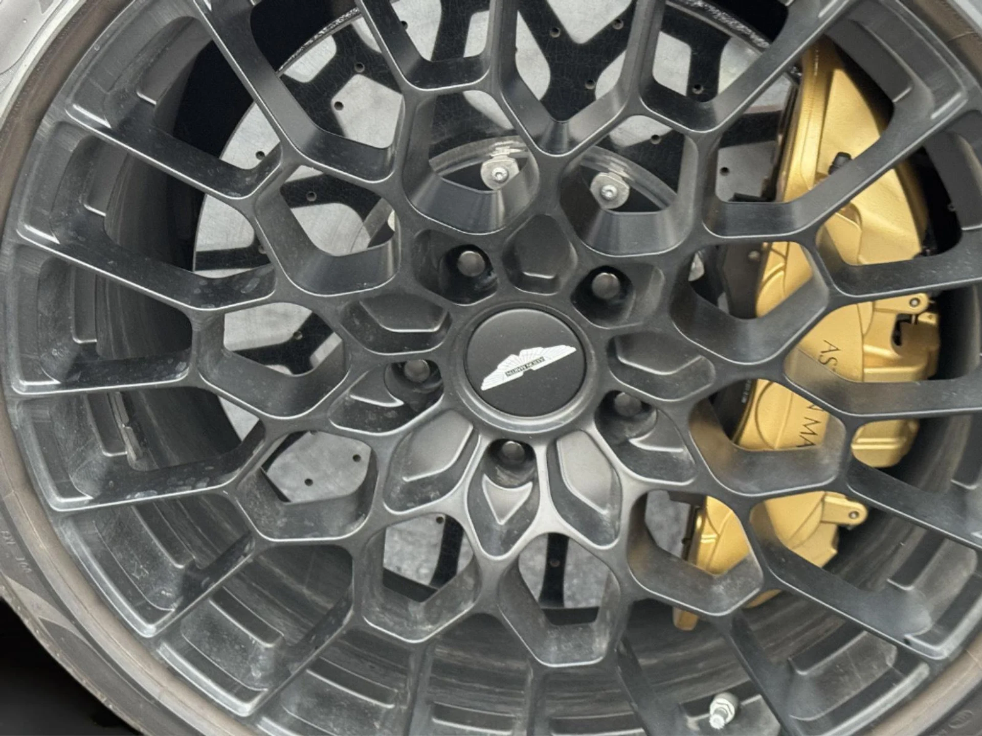 mph051_2820409052_be878c519a9d5bb5939d103d6ecb722d_ad171d50ab