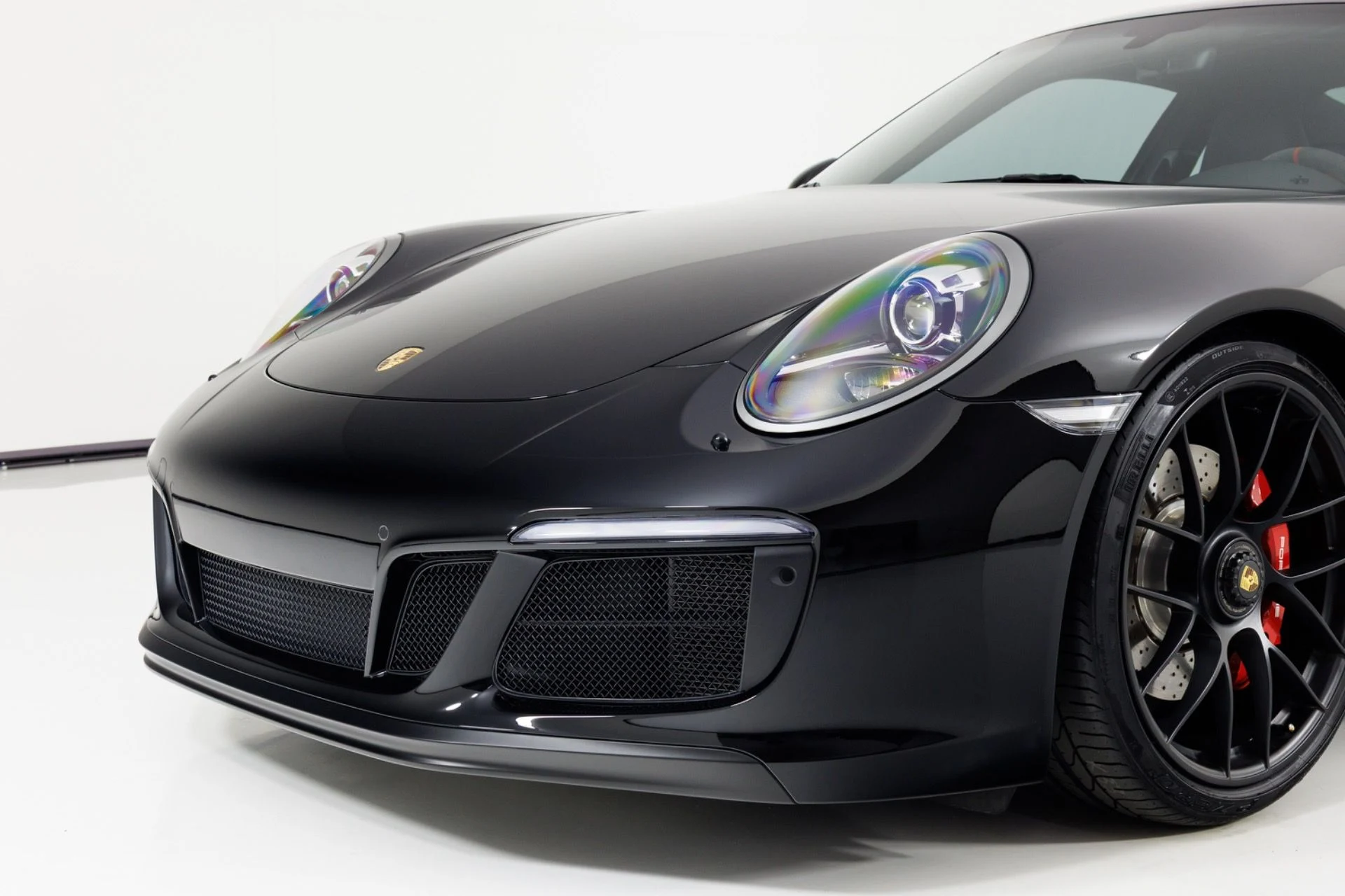mph051_2823135254_Used_2017_Porsche_911_Carrera_GTS_1787861335_11ef5c0cfd