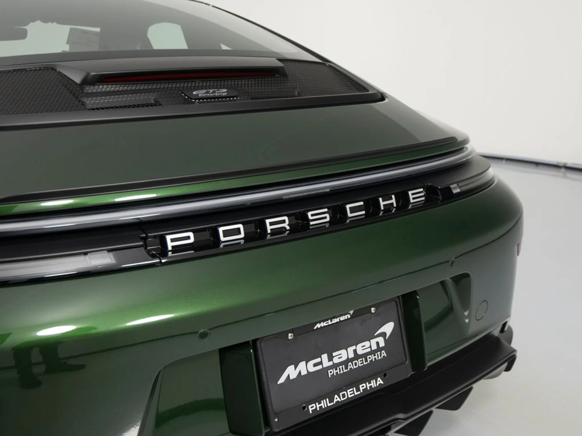 mph051_2830774504_ae3af5483ee290a27120ceb56625c6a0x_816131a63d