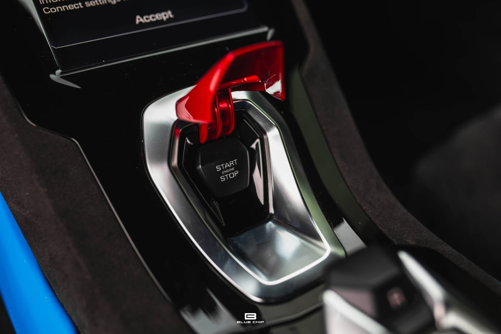 mph051_2847763602_69cefbc37a464df1fc5f96f9_93_A2979_13254c3991