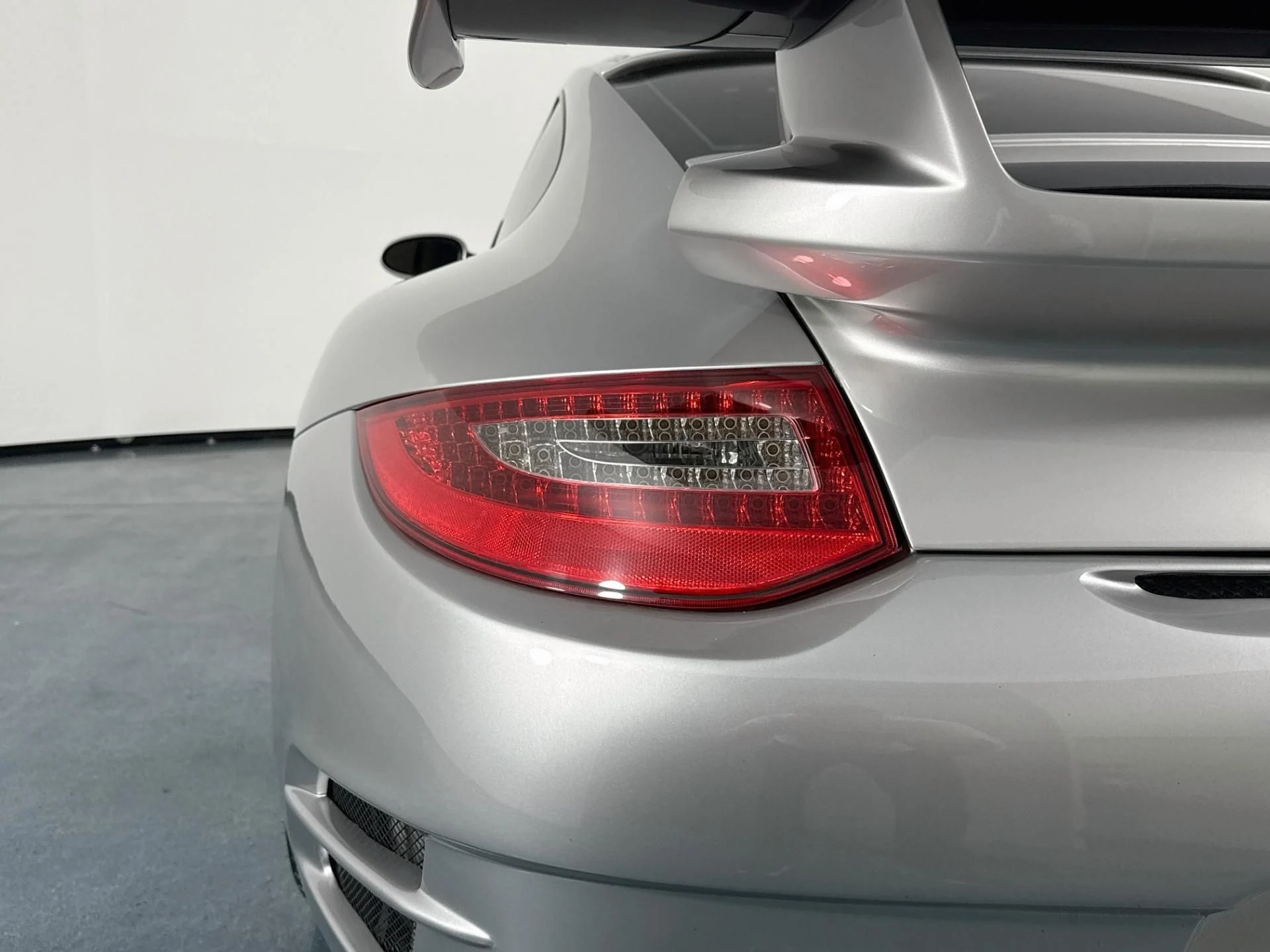mph051_2849991053_Used_2006_Porsche_911_Carrera_S_1789504186_614cf55b2c