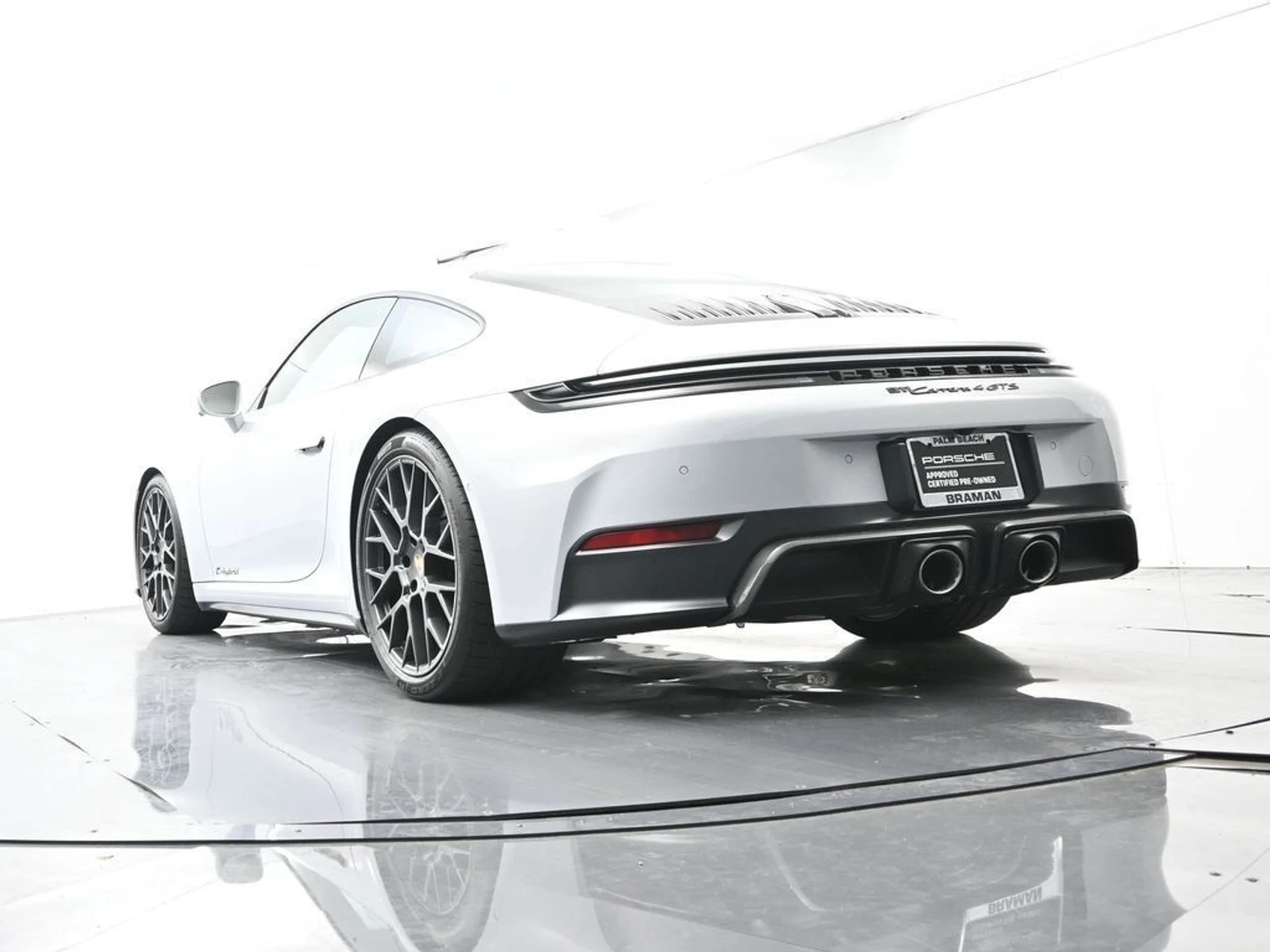 mph051_2859213239_8c20bd0e956e001e3387564f808a2c16_c64cfac804