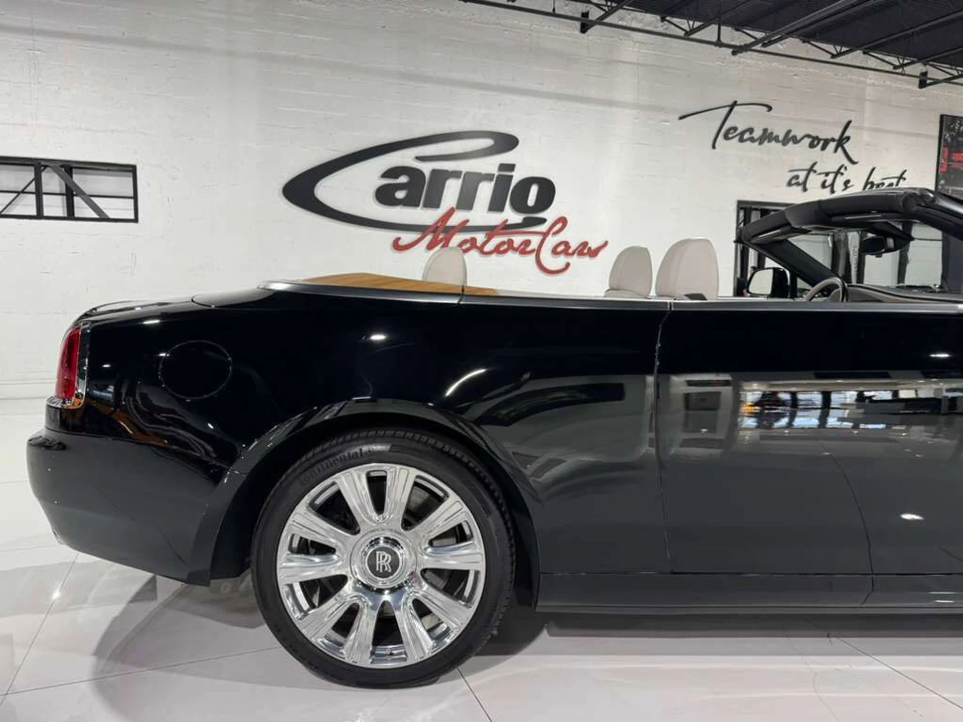 mph051_2915286040_68523e666a421f8f4cd36d88673567ed_0c6a165b2c