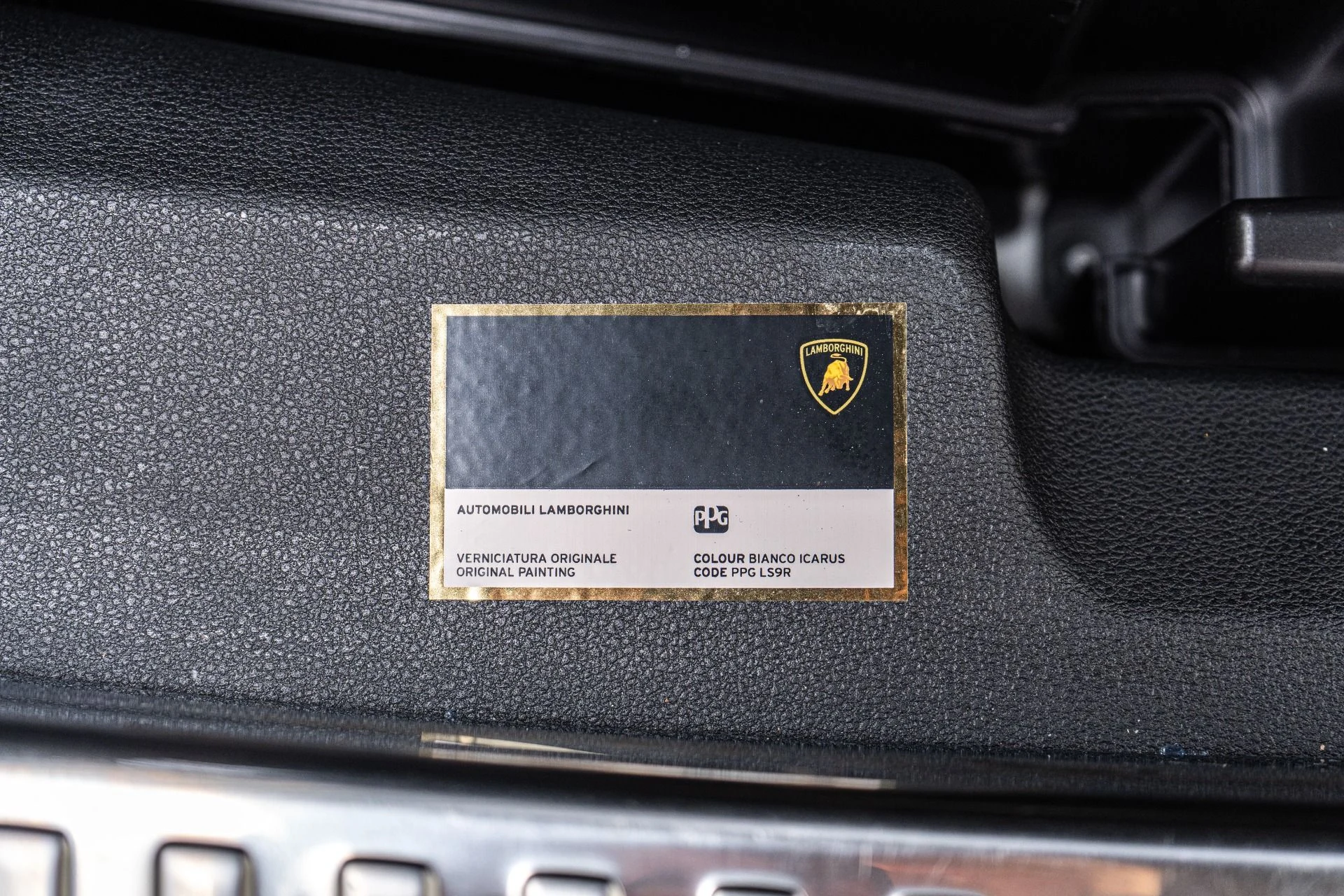 mph051_2929974344_Used_2021_Lamborghini_Urus_Bang_and_Olufsen_Audio_Two_Tone_Interior_641_Horsepower_1773860440_c1bfb23662