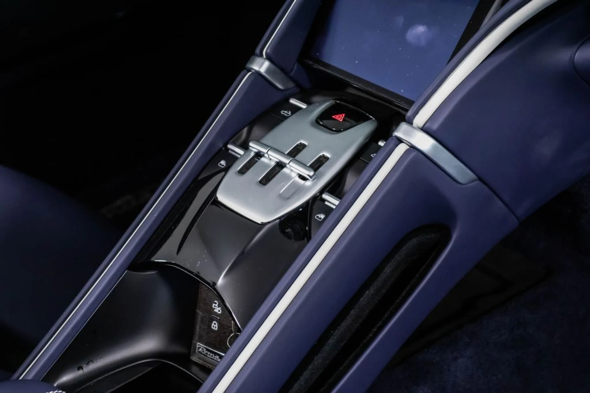 mph051_2933983587_cb832bfec91702ae68923f7cefad9dbdx_6ac267b857