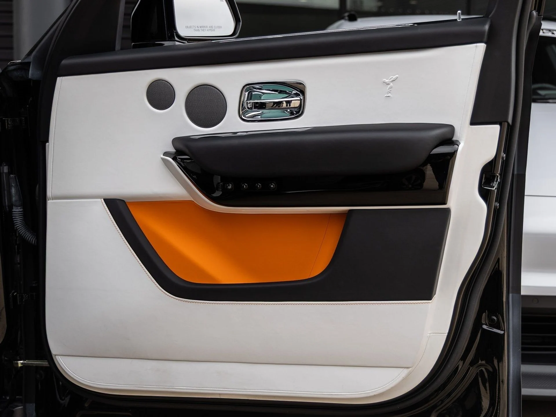 mph051_2936220630_52_1d136c0f4c