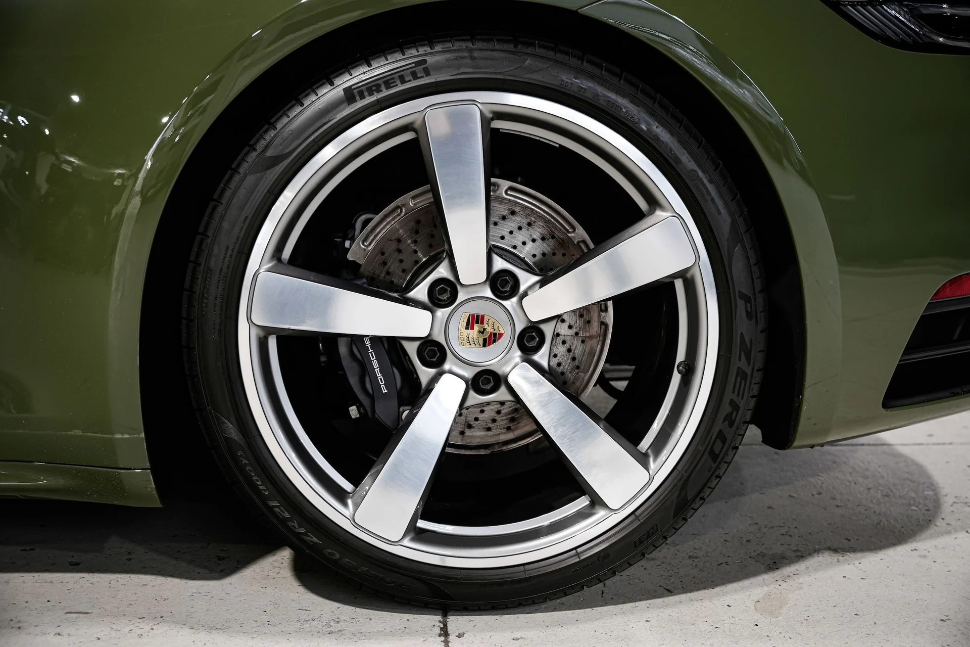 mph051_2940301802_084eedd98ac5eefd9d46adb23c272258x_cccdedd8ca