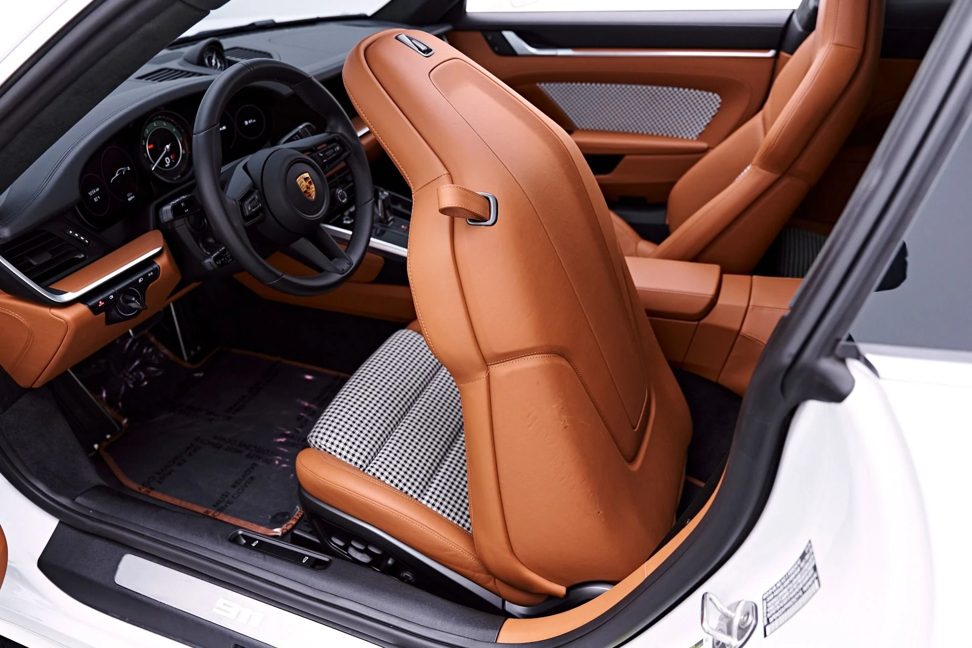 mph051_2940658416_Used_2024_Porsche_911_Turbo_S_1777505286_61c14eae24