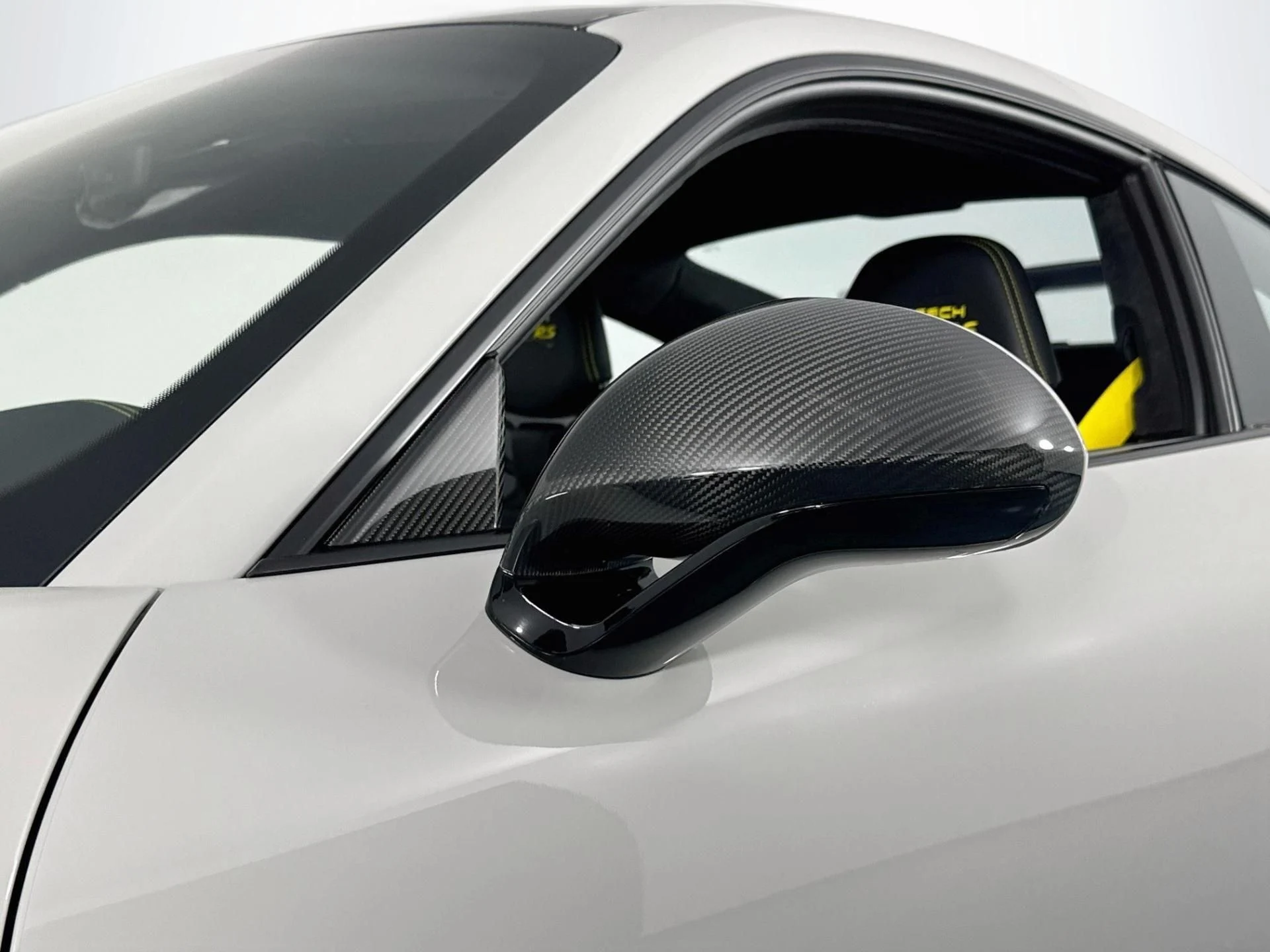 mph051_2950109766_Used_2018_Porsche_911_GT_2_RS_1790873186_f7c7056b31