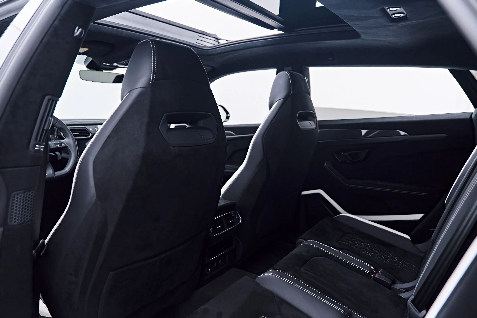 mph051_2965140418_Used_2023_Lamborghini_Urus_Performante_1785711332_79d900a38b
