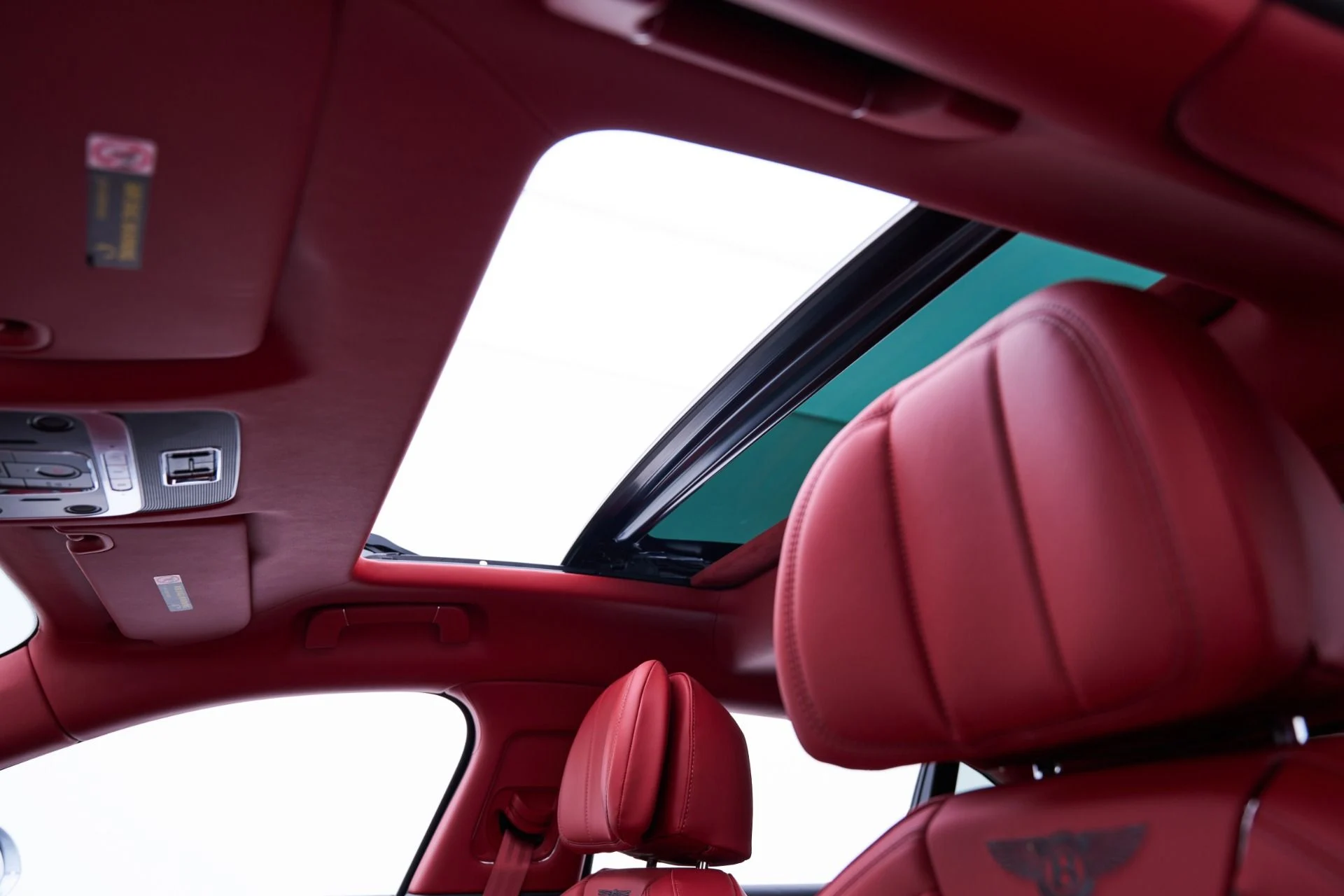 mph051_2969717399_Used_2022_Bentley_Flying_Spur_V8_1793212143_cb73f707d7