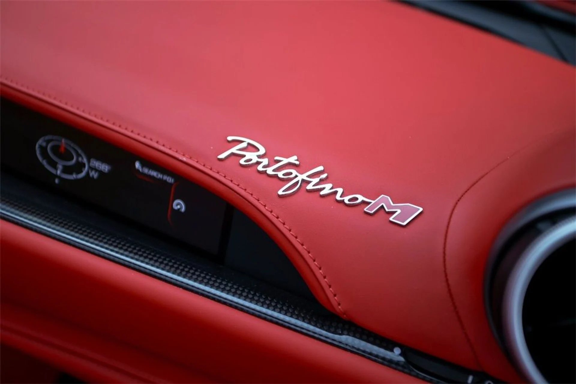 mph051_298205434_d27cd58620603adf814746ad6bc4c135_ab100fc962