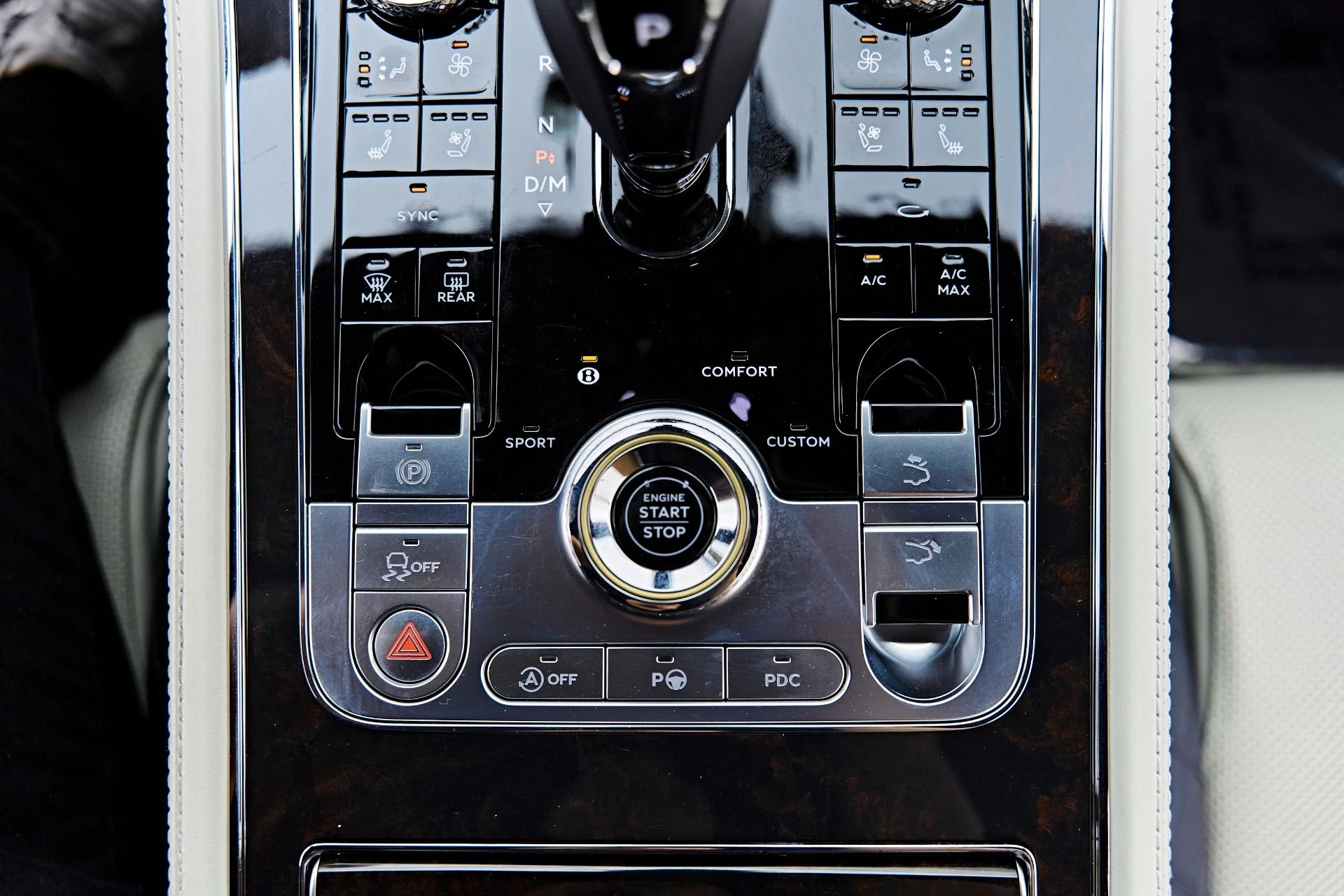 mph051_3011245845_Used_2022_Bentley_Continental_GT_V8_1790367761_e5c65475ba