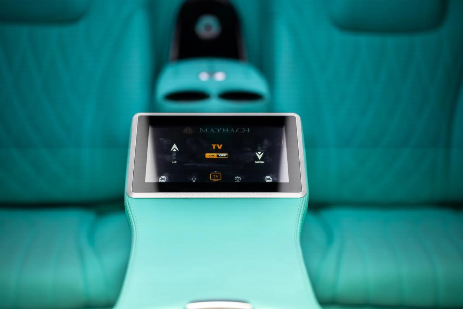 mph051_30275668_ed083e620e7276ad280e667308497336_5e3f564556