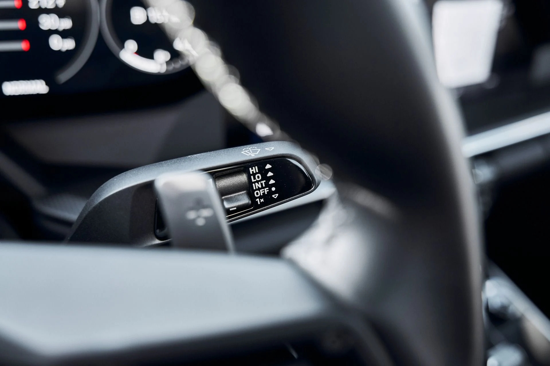 mph051_3051264757_Used_2024_Porsche_911_Turbo_1770087249_553799ecee