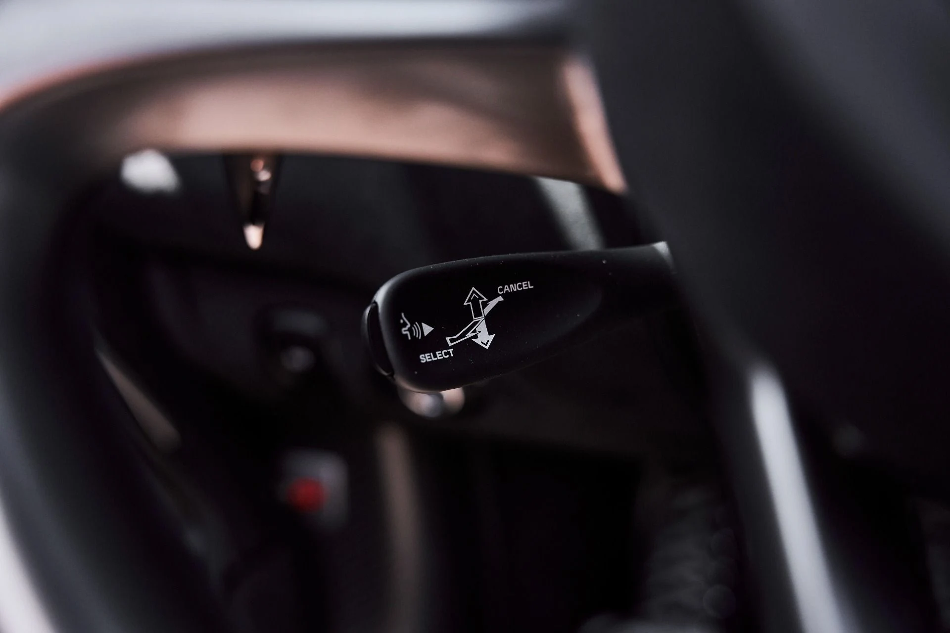 mph051_3063942556_Used_2025_Mc_Laren_750_S_1776907680_b801d18bc6