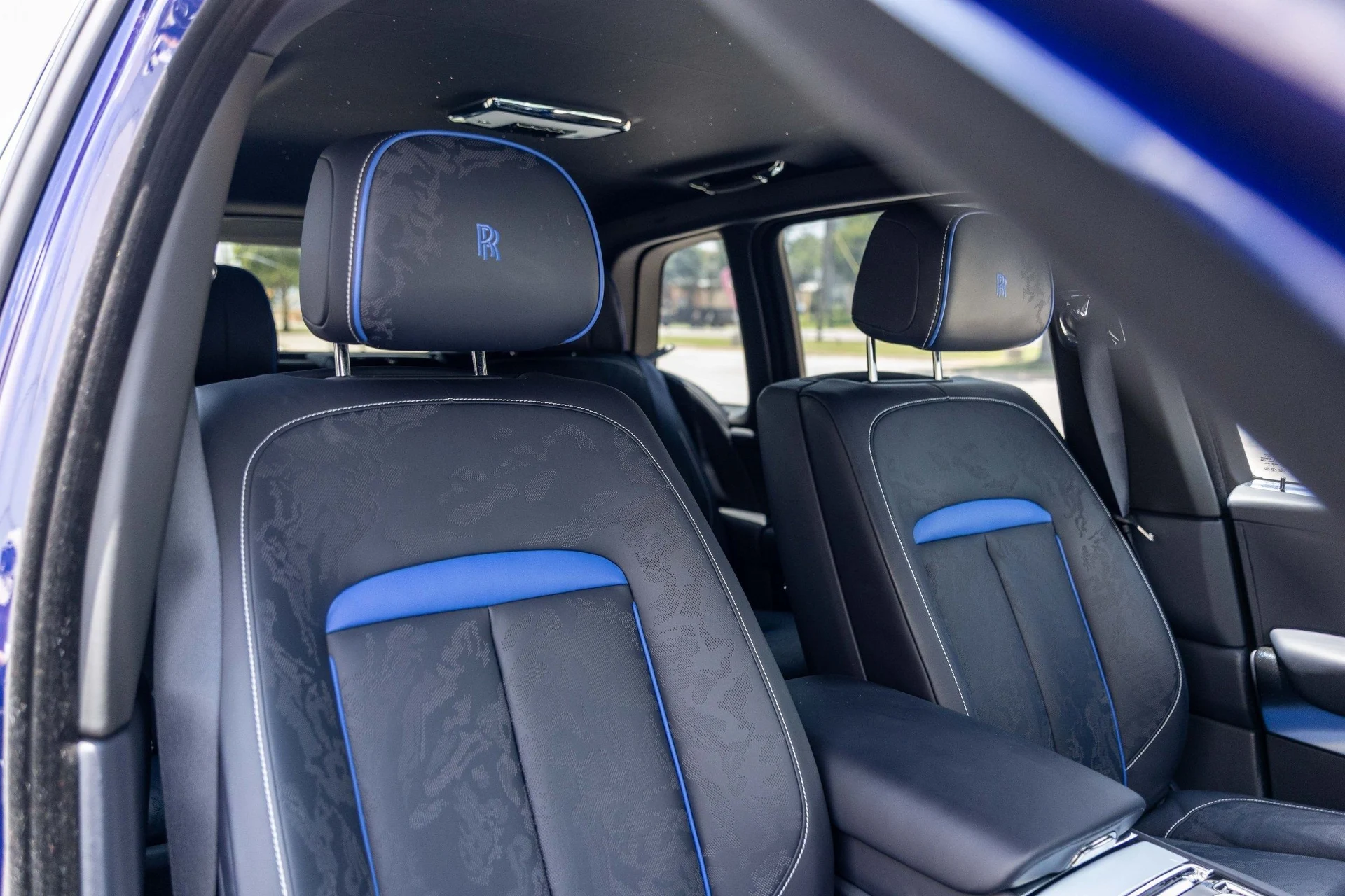mph051_3108595161_Hi_Tech_Luxury_Imports_LLC_SLATV_8_C04_RU_223924_image_51_afa7f220ae