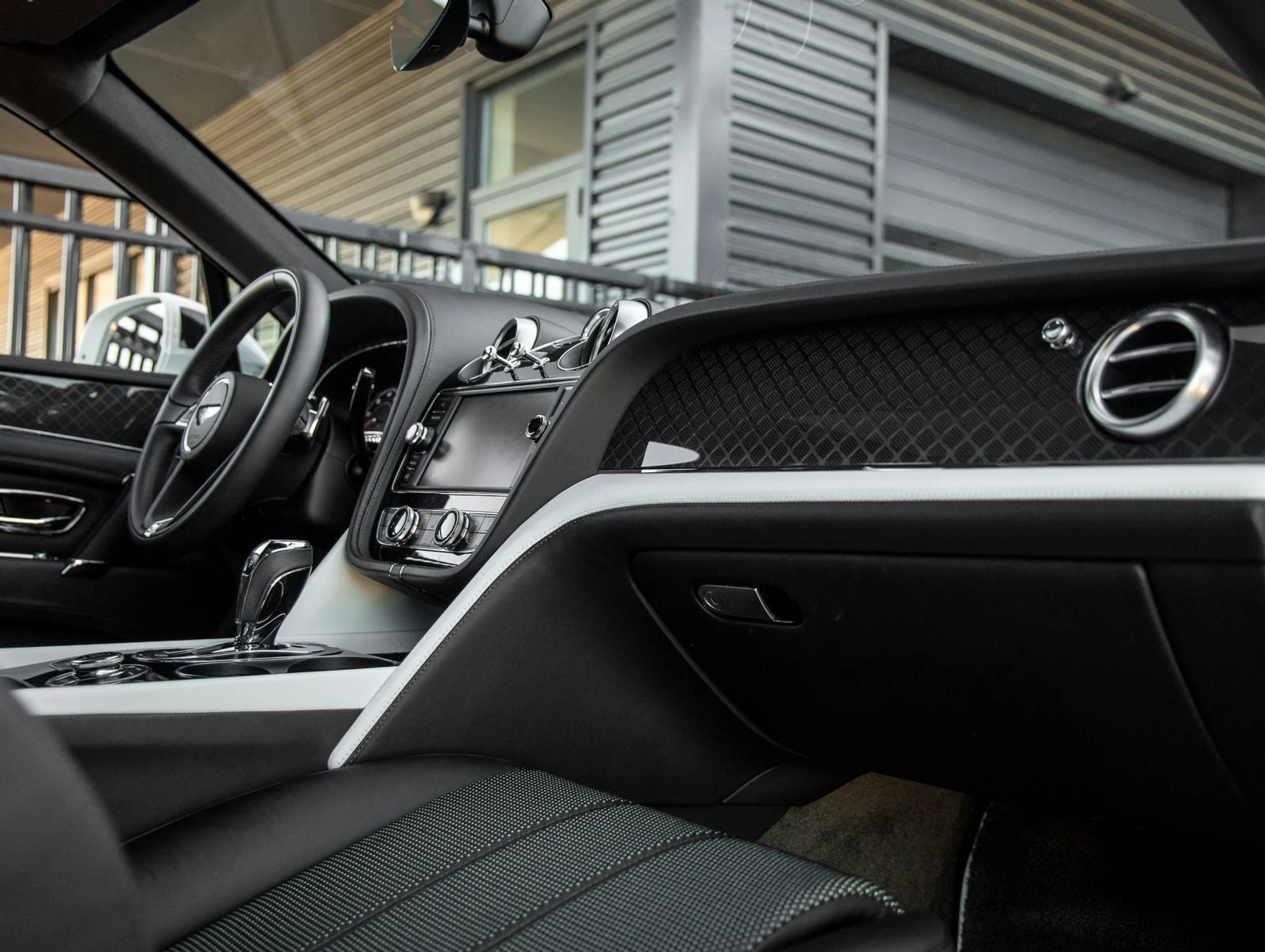 mph051_31235137_52_a7cee81438