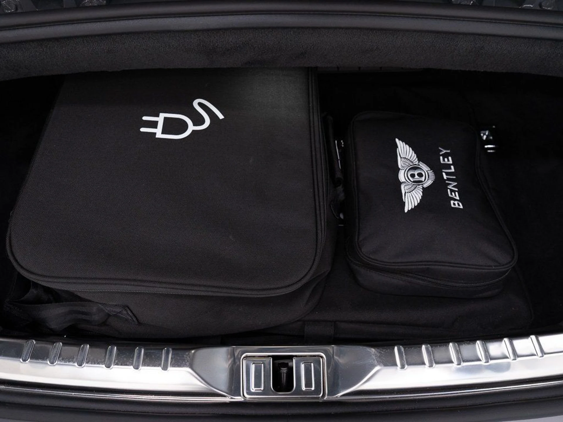 mph051_3135309651_5cffceaec616bfac69426f44f0383f43_f444ec45a9