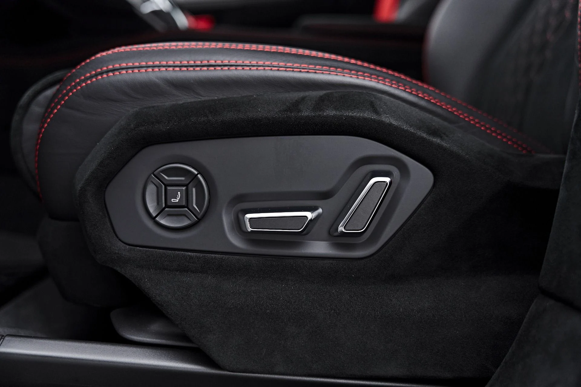 mph051_3137460741_Used_2023_Lamborghini_Urus_Performante_1790207628_2377b4543a