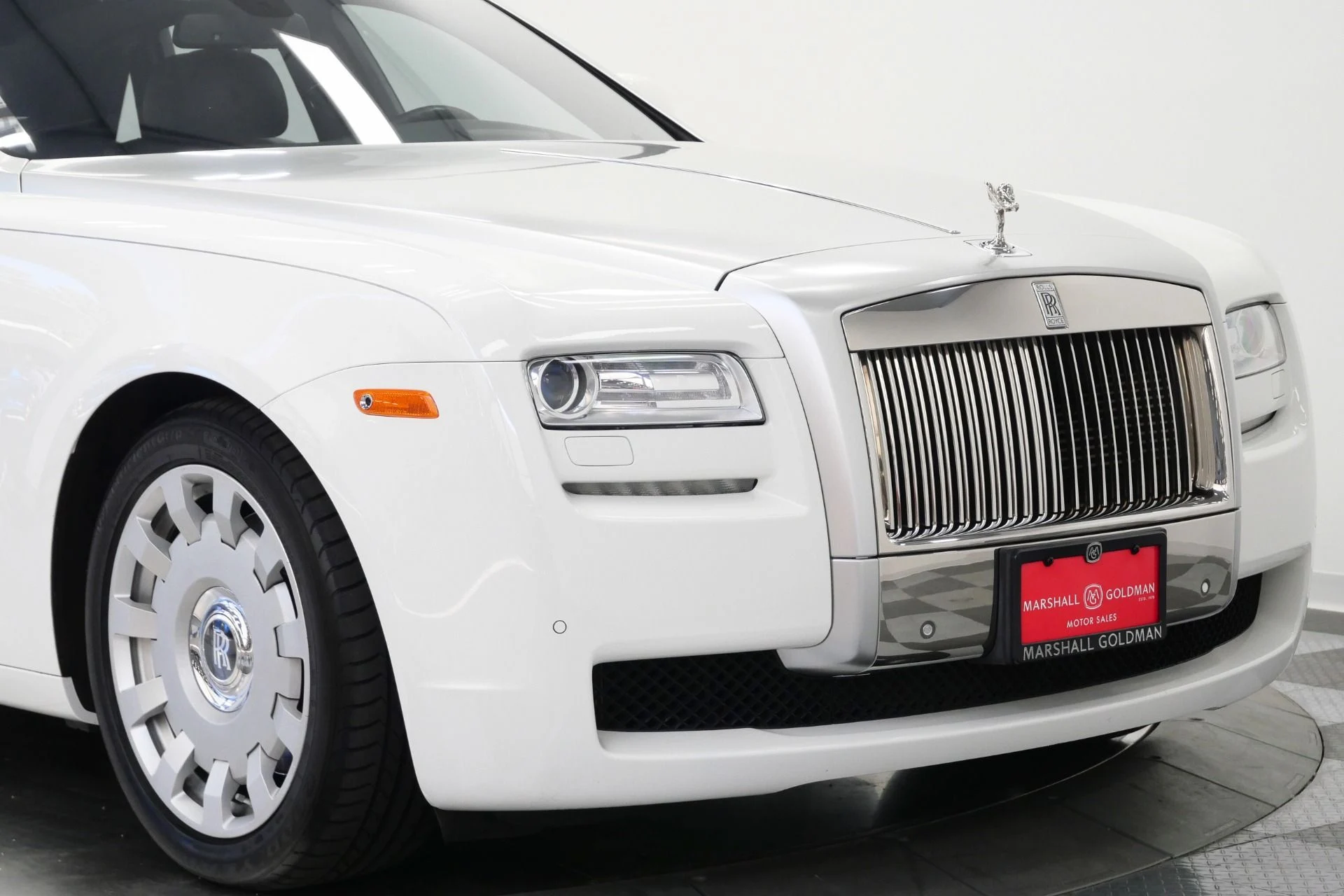 mph051_3138748979_Used_2014_Rolls_Royce_Ghost_V12_Power_Drivers_Assistance_1_Heated_and_Ventilated_Front_Seats_1779224671_655b564009