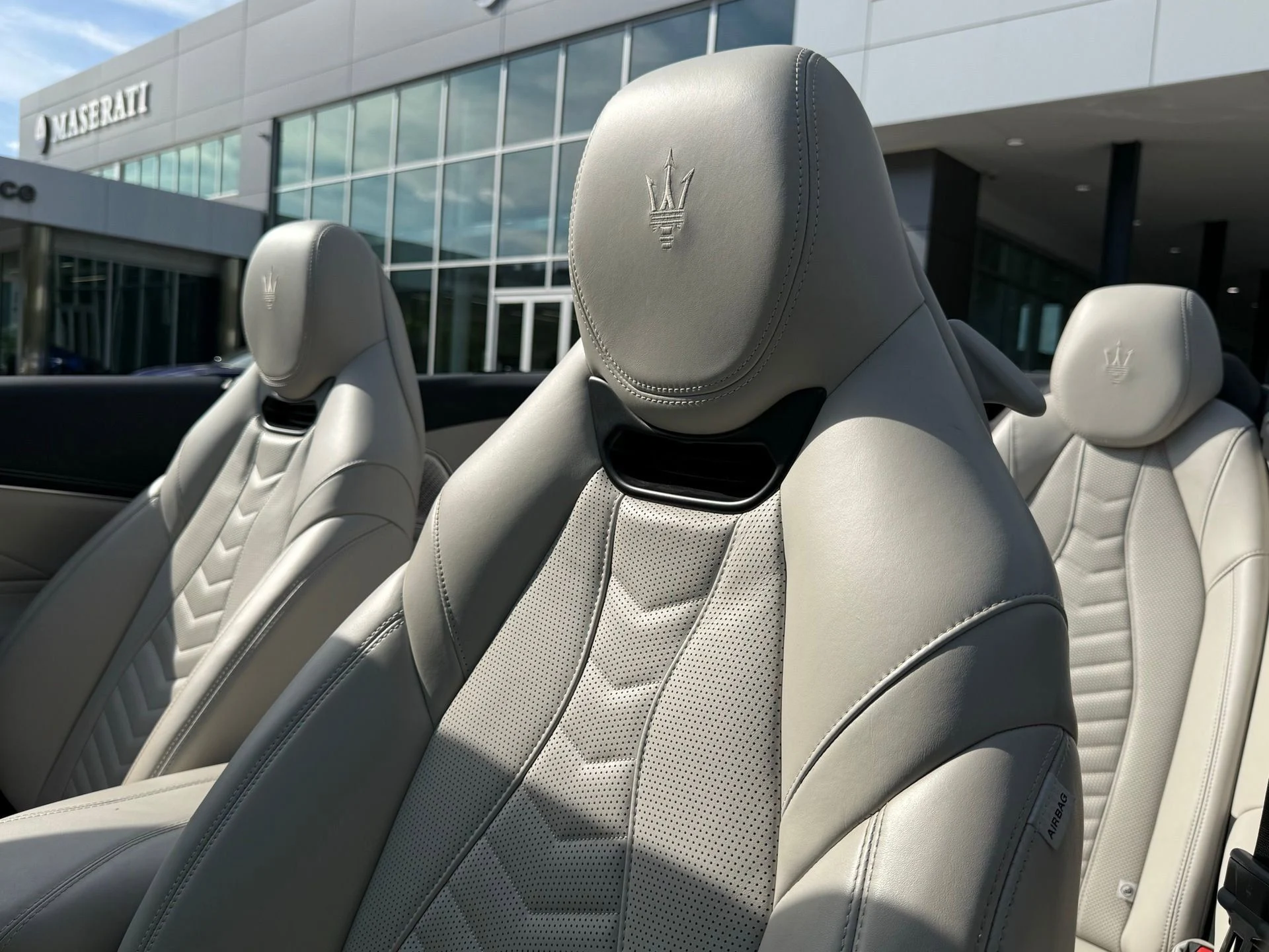 mph051_3147901392_c81bc12db1a540b9af6c6642b4e37a22_57cf276ab7