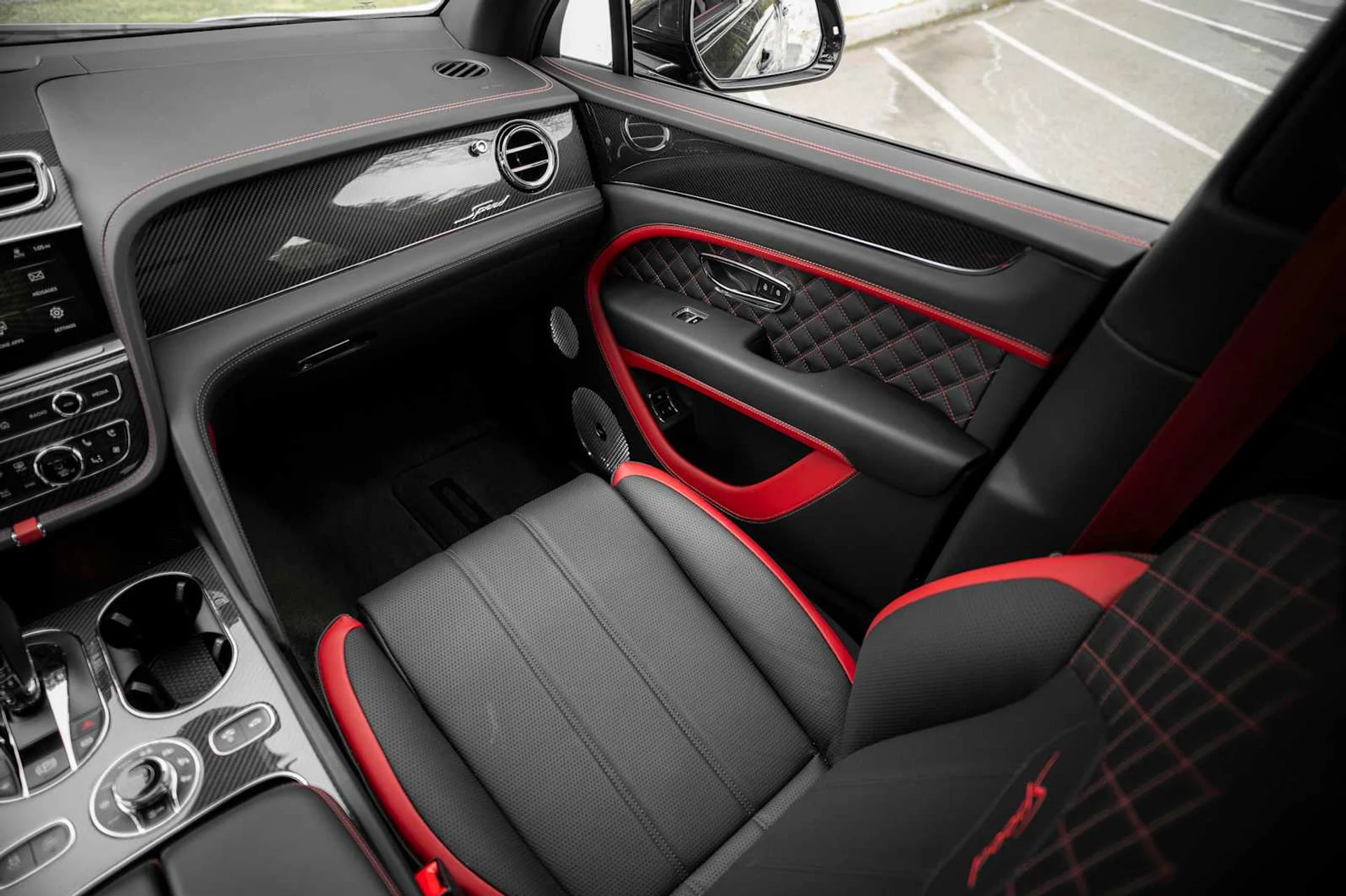 mph051_3187887932_47d06d05725746d8bf87c13f517e837ax_341db02917