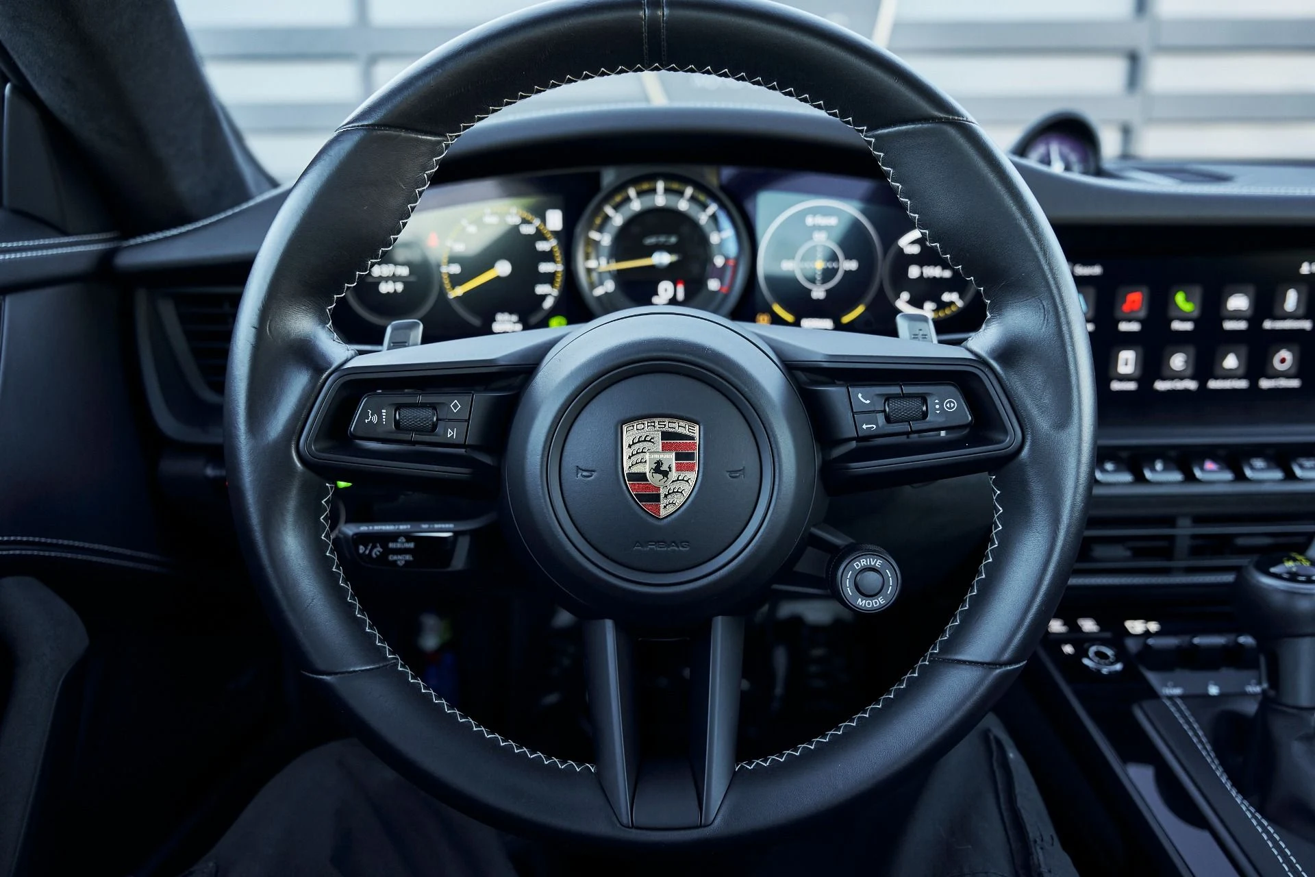 mph051_3193177991_Used_2023_Porsche_911_GT_3_1770166963_e50bcddd8e