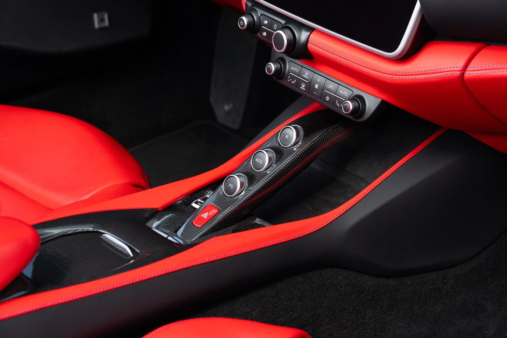 mph051_3208731652_Used_2019_Ferrari_Portofino_1780888386_bd2c1a94a9