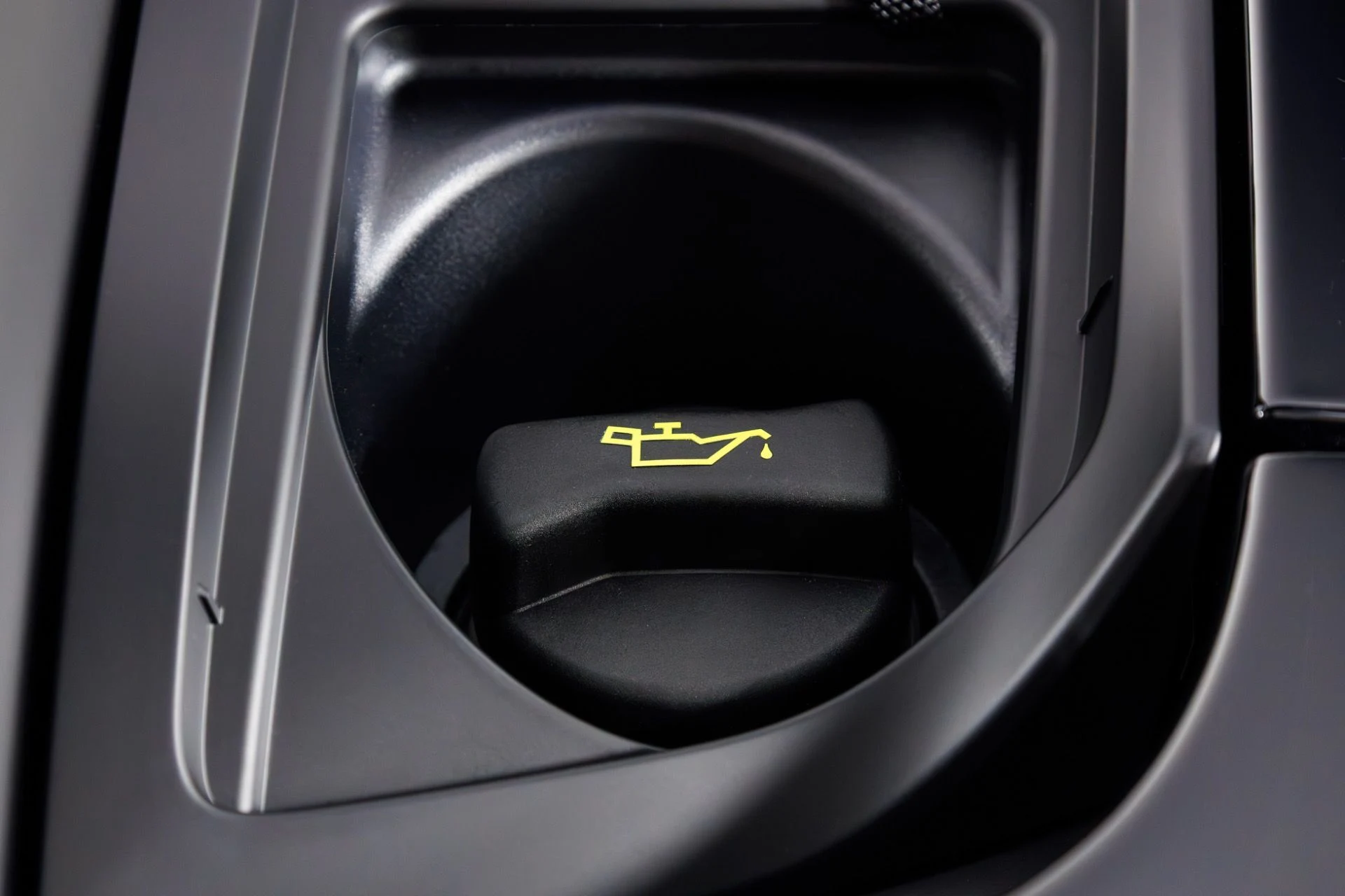 mph051_3234535745_Used_2025_Porsche_911_GT_3_RS_1767383464_33f8e088b7