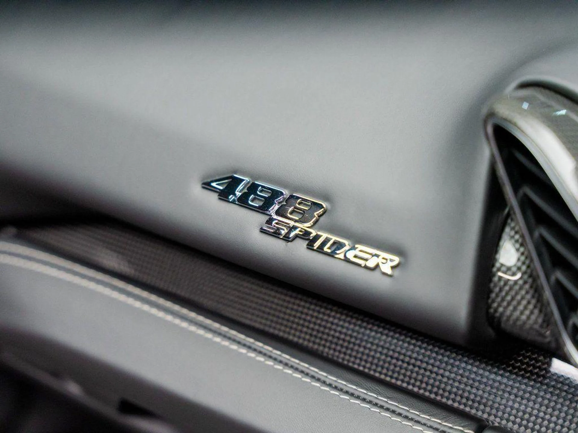 mph051_3243002900_LK_Yhu_Hb18a_Go_BN_Xd_M_Ra7u_Og_X_Uvg_86cb0b44d2