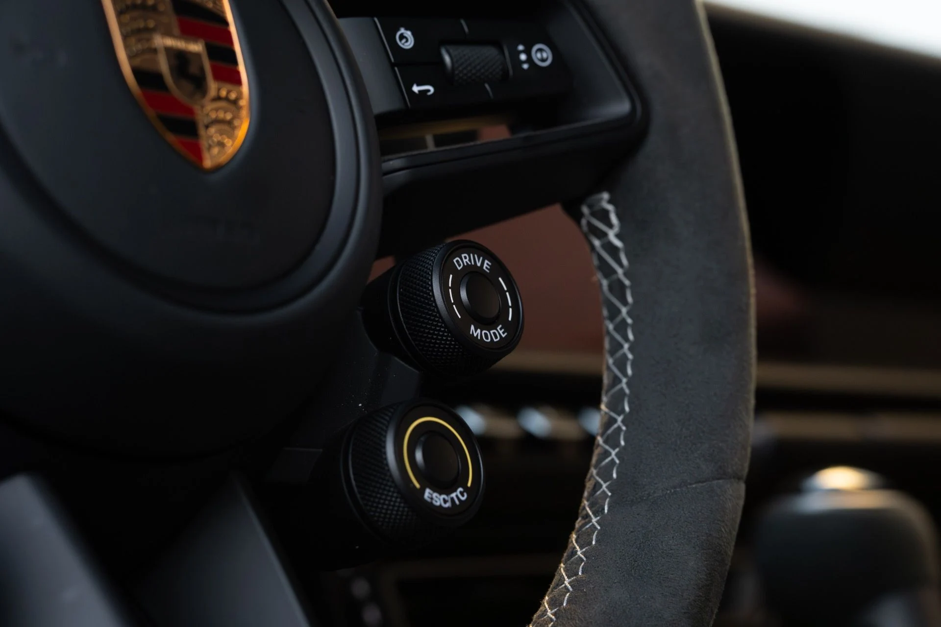 mph051_3256236495_Used_2025_Porsche_911_GT_3_RS_1770101342_becb689fb2