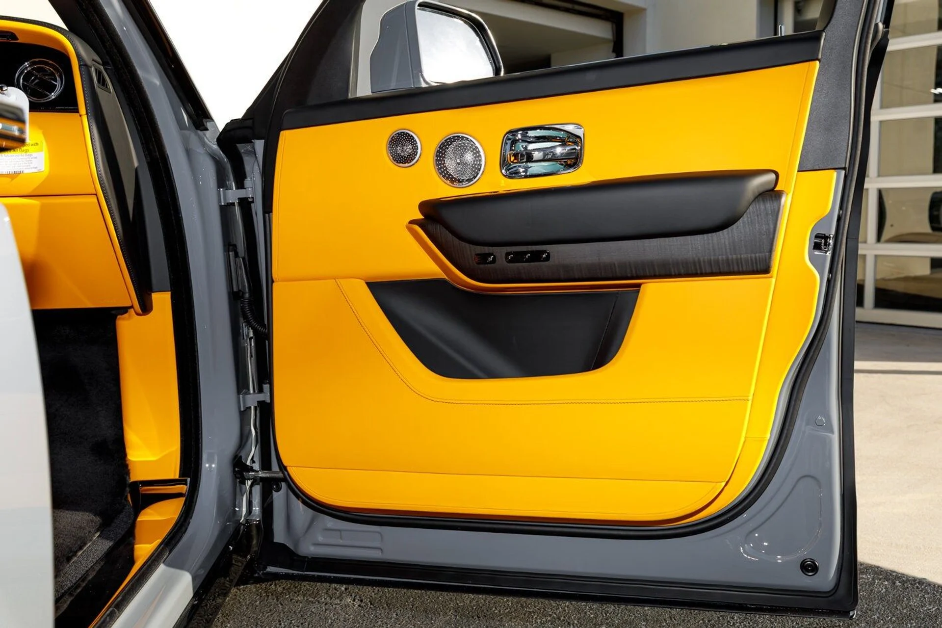 mph051_3276794113_3af5c5146f0141cad807bc37357d2923x_30e59ecf89