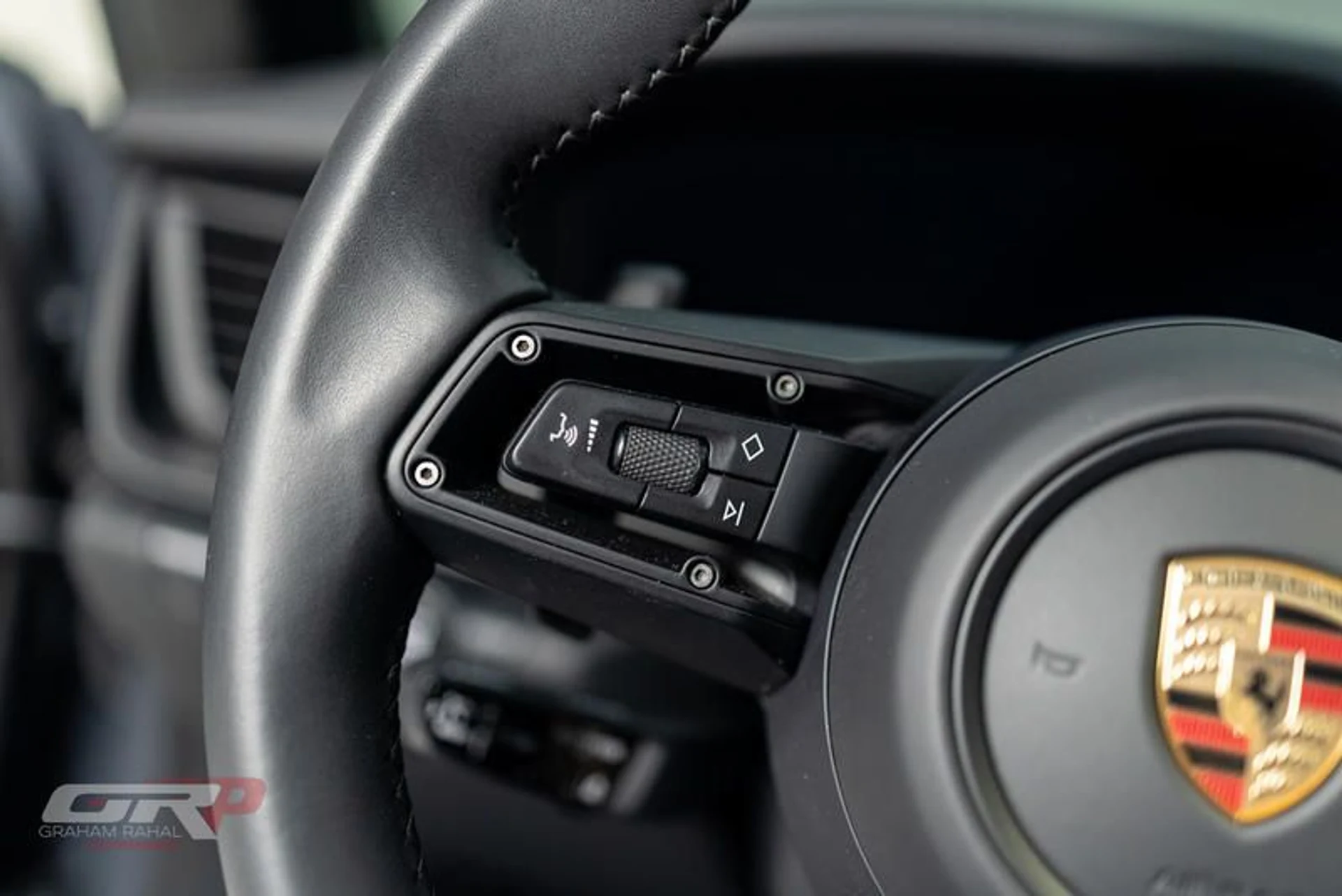 mph051_3297797727_64583605_B9_E0_4130_9_D9_B_A5_EBD_905_F722_5b800c5b2f